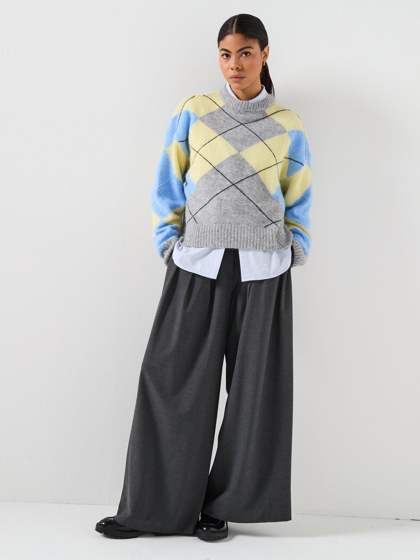 Image 3 of 6 of Tommy Hilfiger Alpaca Blend Argyle Crew Sweater - Light Grey