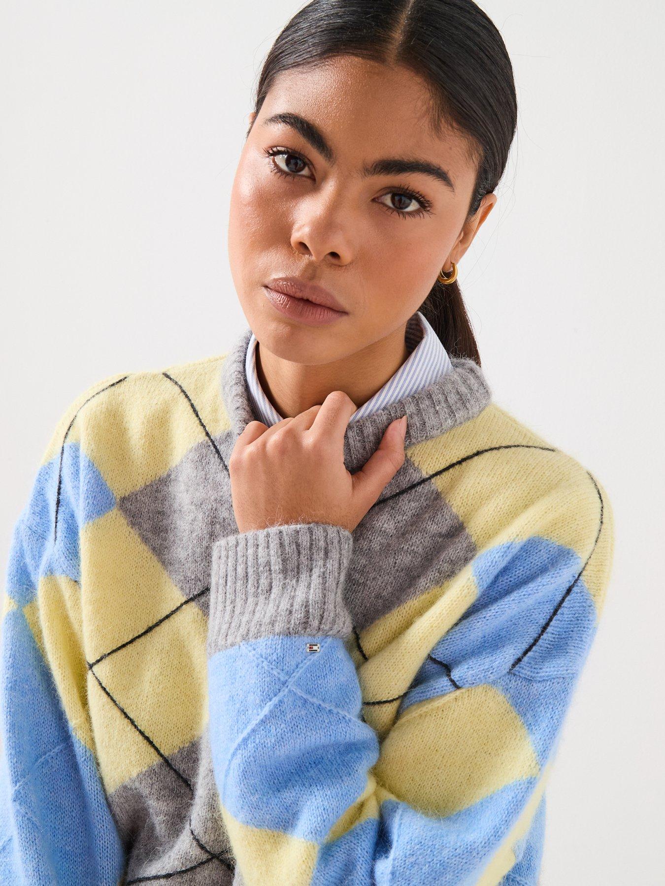 Image 5 of 6 of Tommy Hilfiger Alpaca Blend Argyle Crew Sweater - Light Grey
