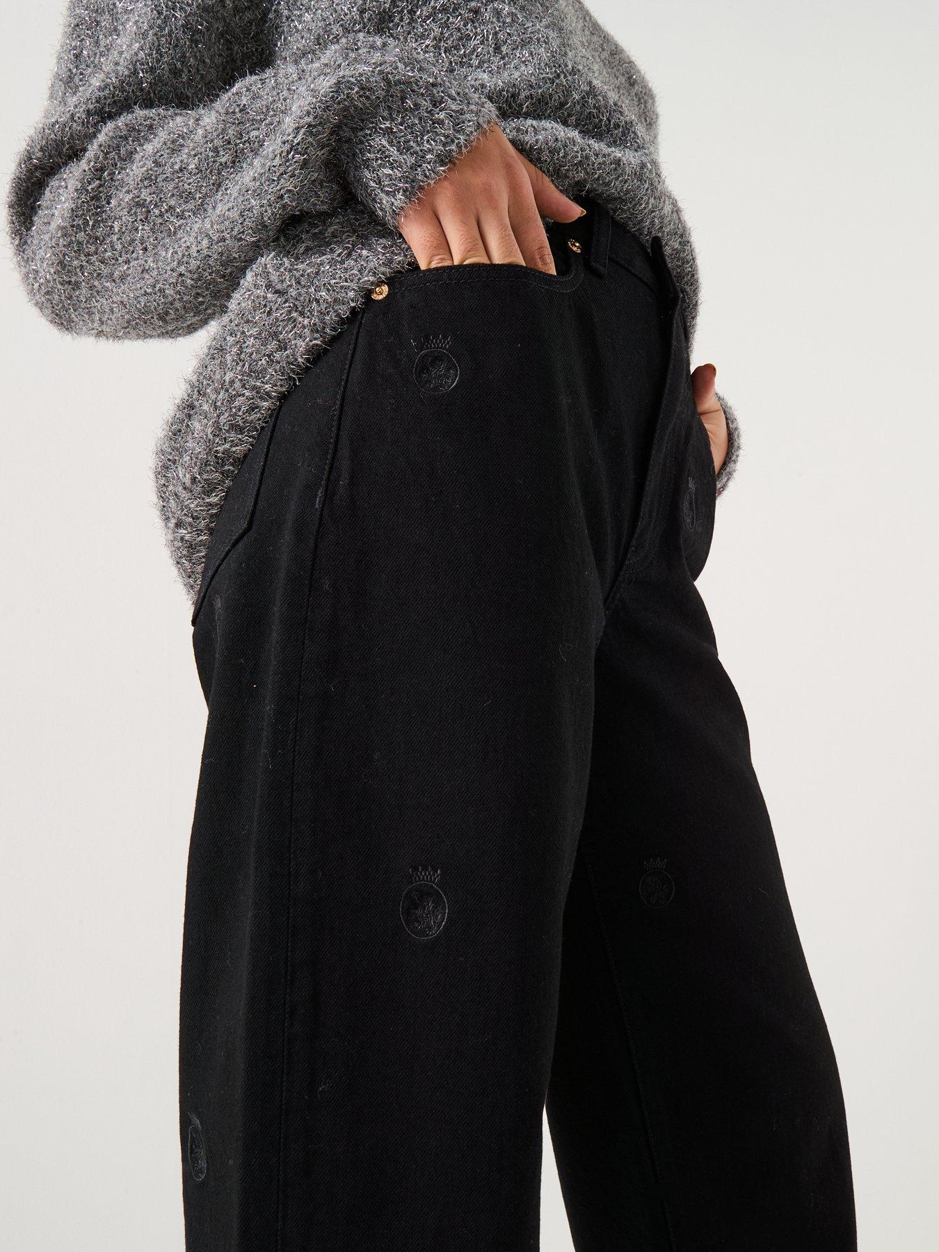 Image 4 of 6 of Tommy Hilfiger Crest Barrel Jeans - Black