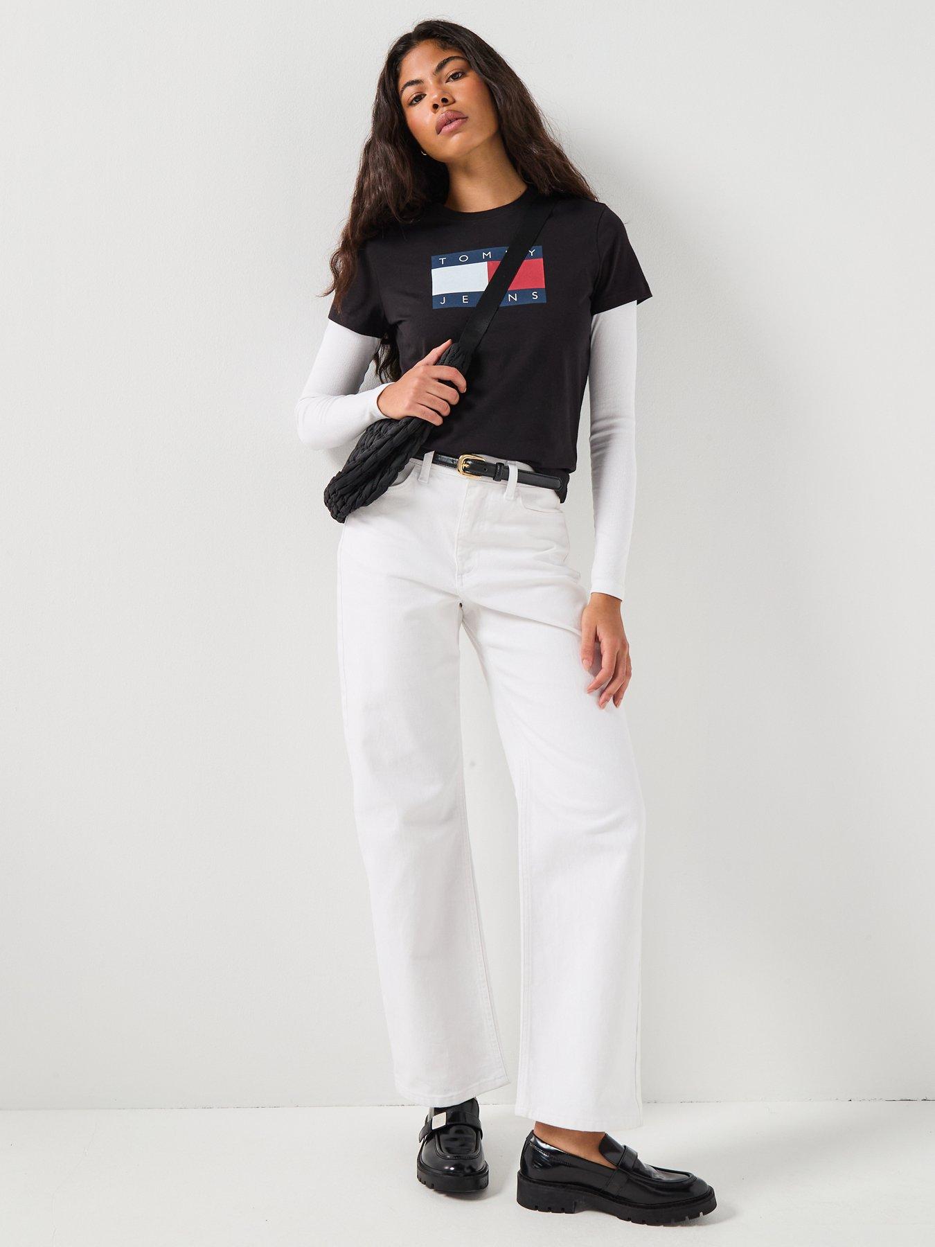  image of tommy-jeans-logo-flag-t-shirt-black