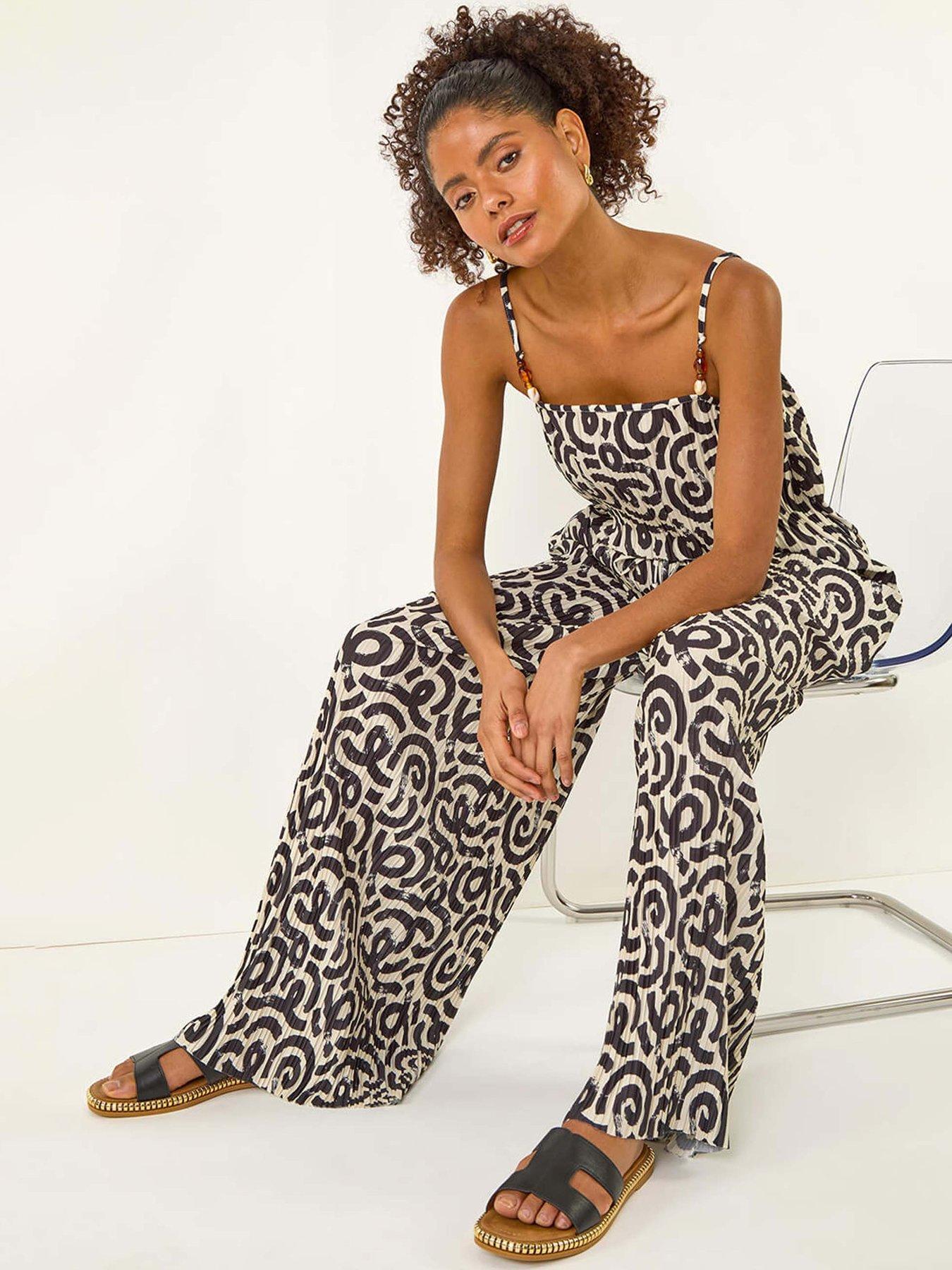 Image 4 of 5 of Roman Dusk Wave Plisse Wide Leg Trouser - Ivory