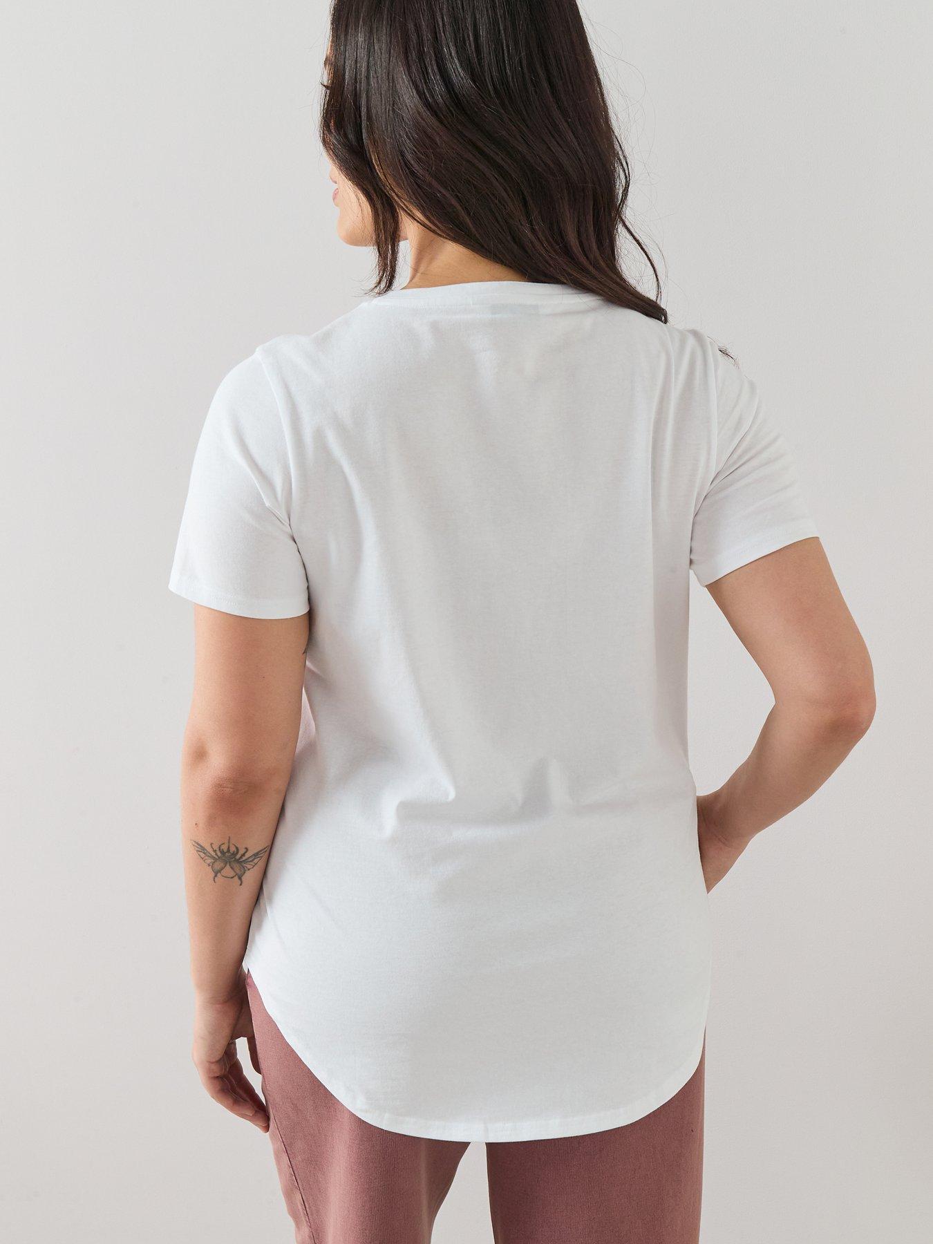  image of the-very-collection-curve-crew-neck-scoop-hem-t-shirt