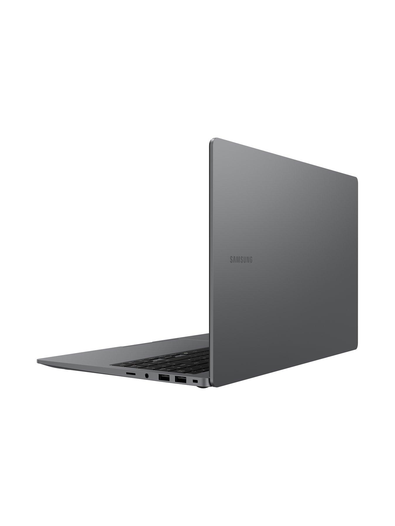 Image 4 of 6 of Samsung Galaxy Book5 - 15.6in - Intel Core Ultra 5 - 8GB RAM, 256GB SSD - Titan Grey