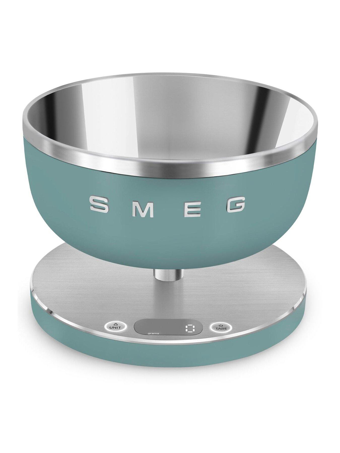 Image 2 of 6 of Smeg Digital Kitchen Scales with Removeable Bowl, Emerald Green