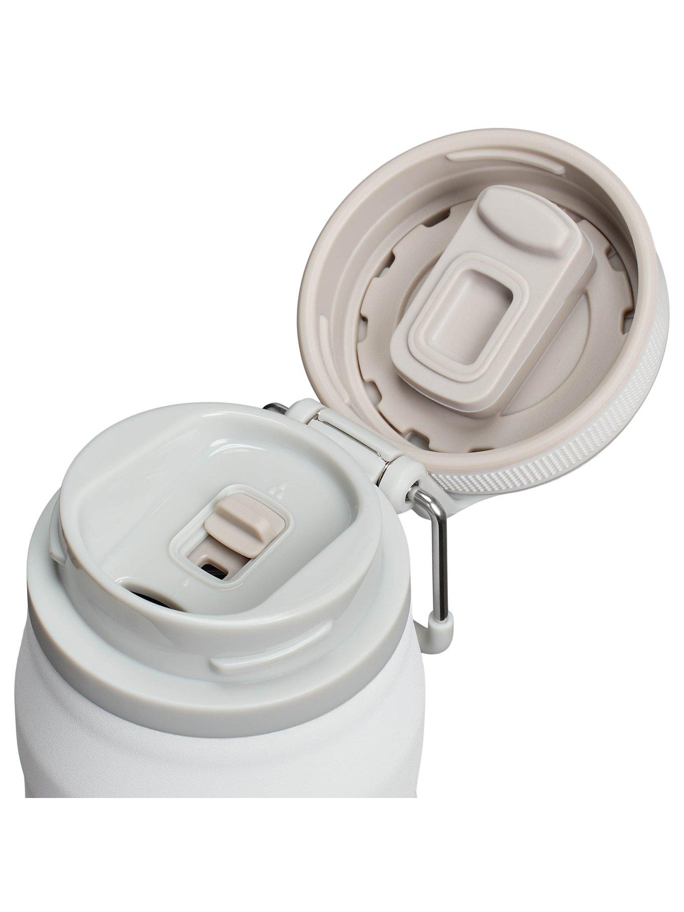  image of stanley-iceflow-bottle-twist-flip-07l