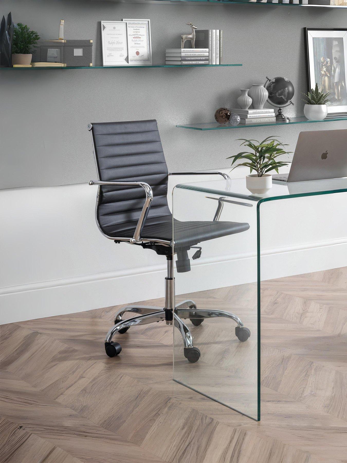 front image of julian-bowen-gio-black-chrome-office-chair