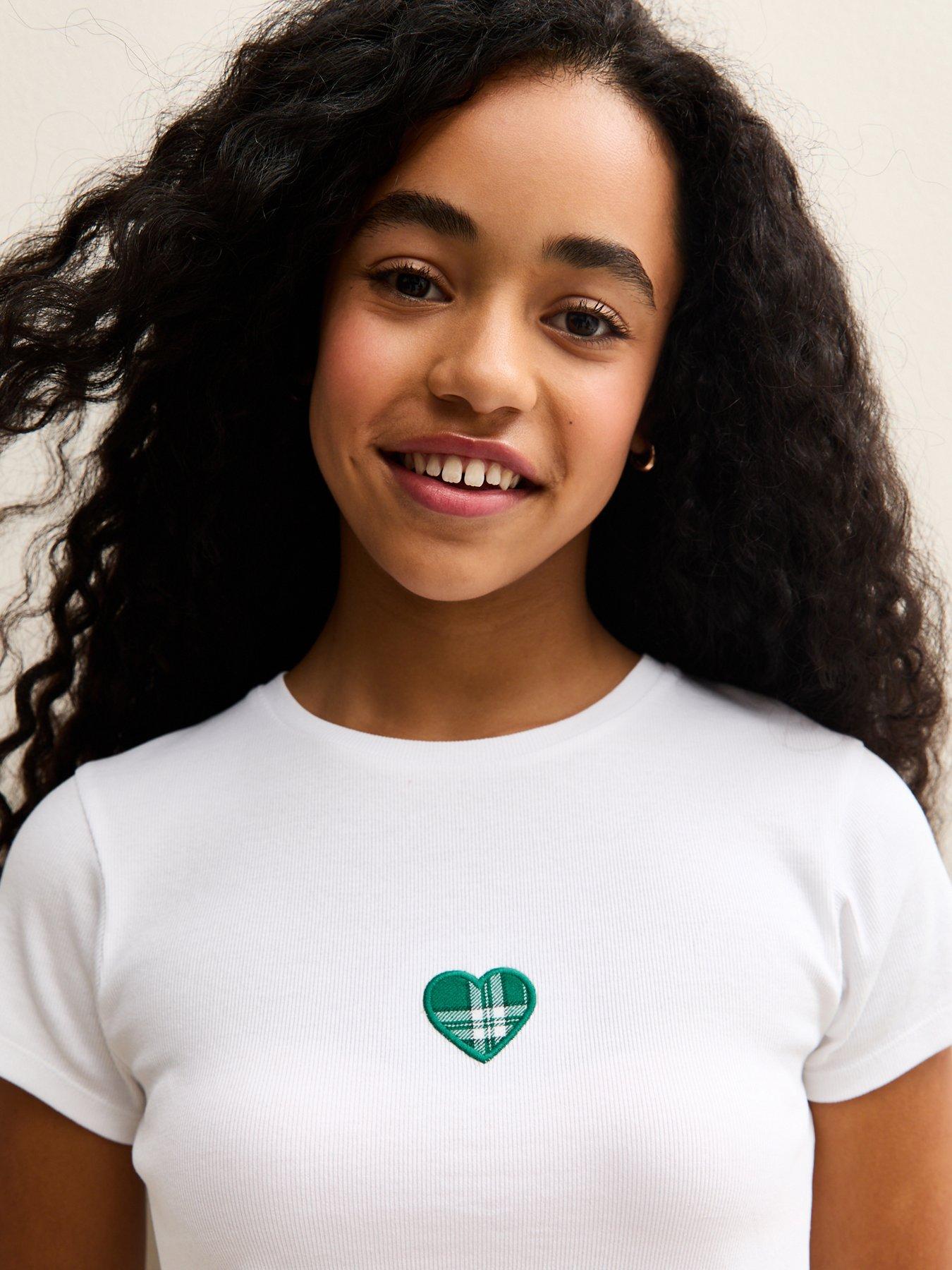 Image 4 of 6 of New Look 915 Girls Check T-shirt And Shorts Pyjama Set - Green