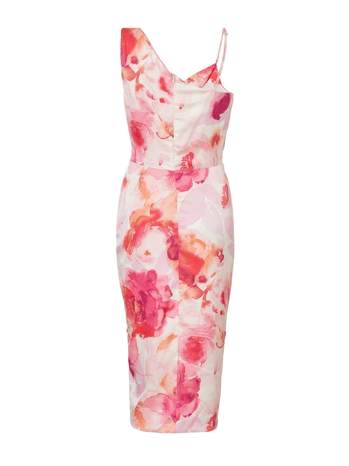 Image 5 of 6 of Quiz Petite Blush Floral Print Midi Dress