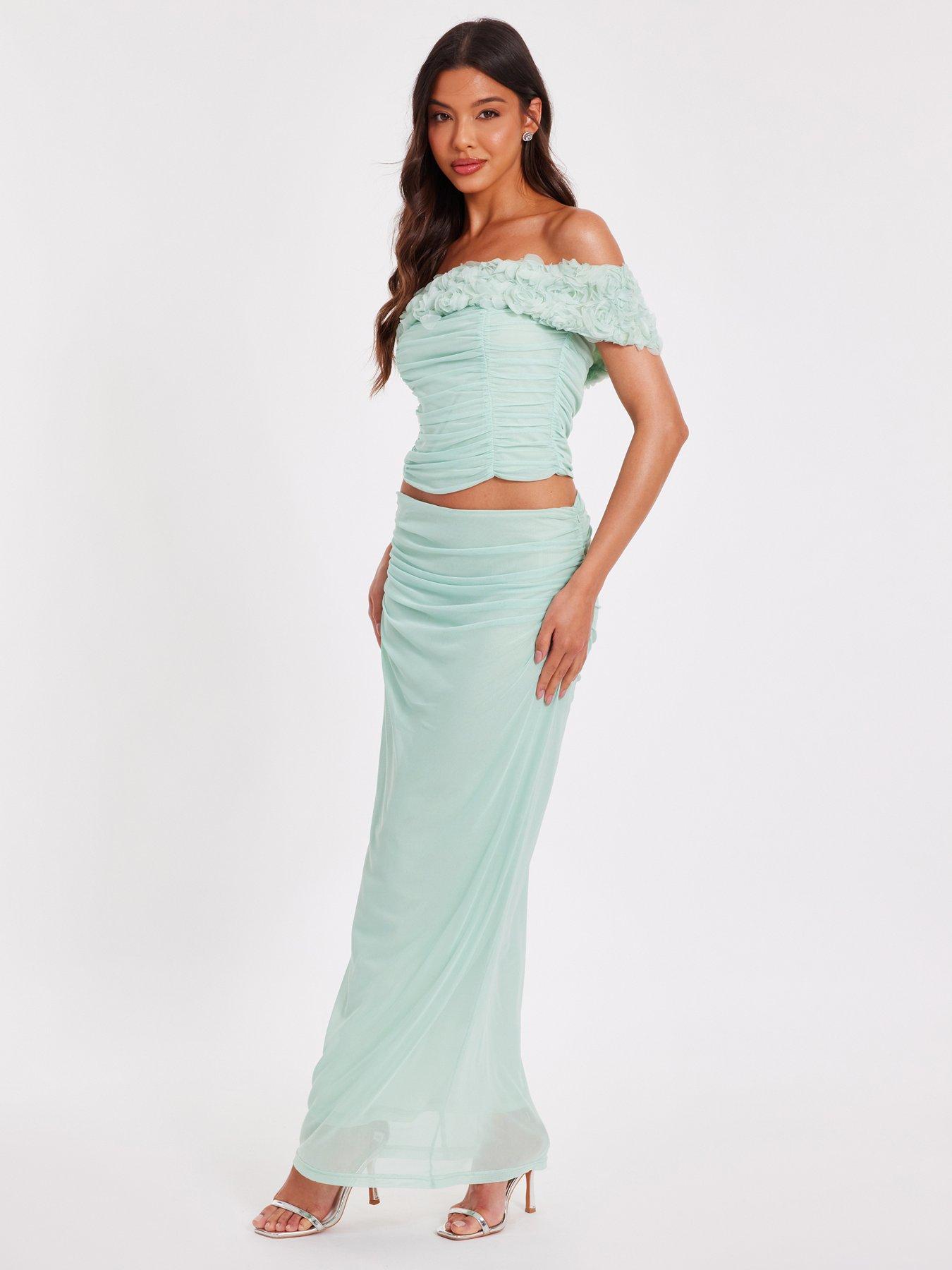 Image 3 of 6 of Quiz Sage Mesh Ruched Midaxi Skirt