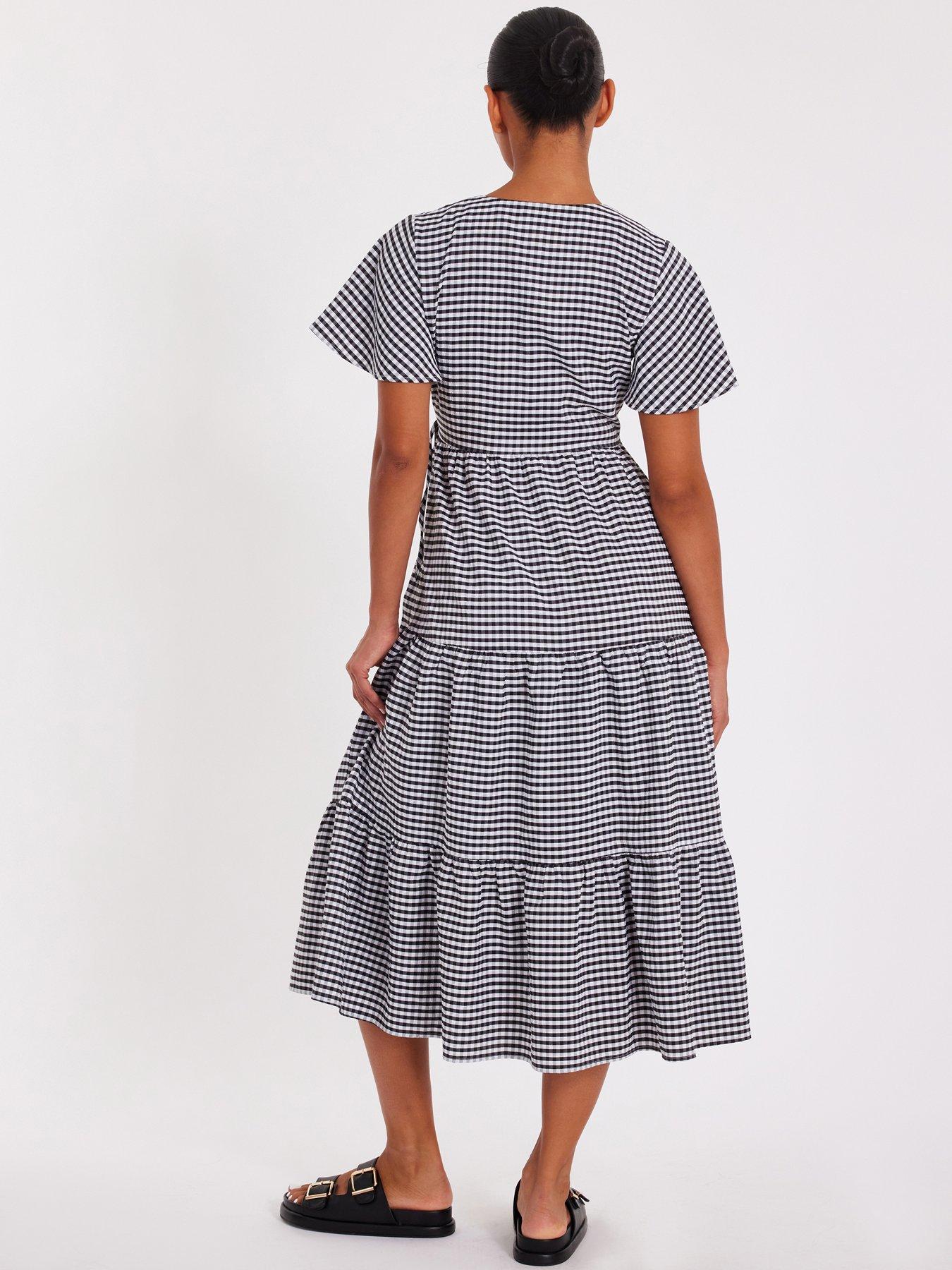  image of quiz-white-gingham-midaxi-dress