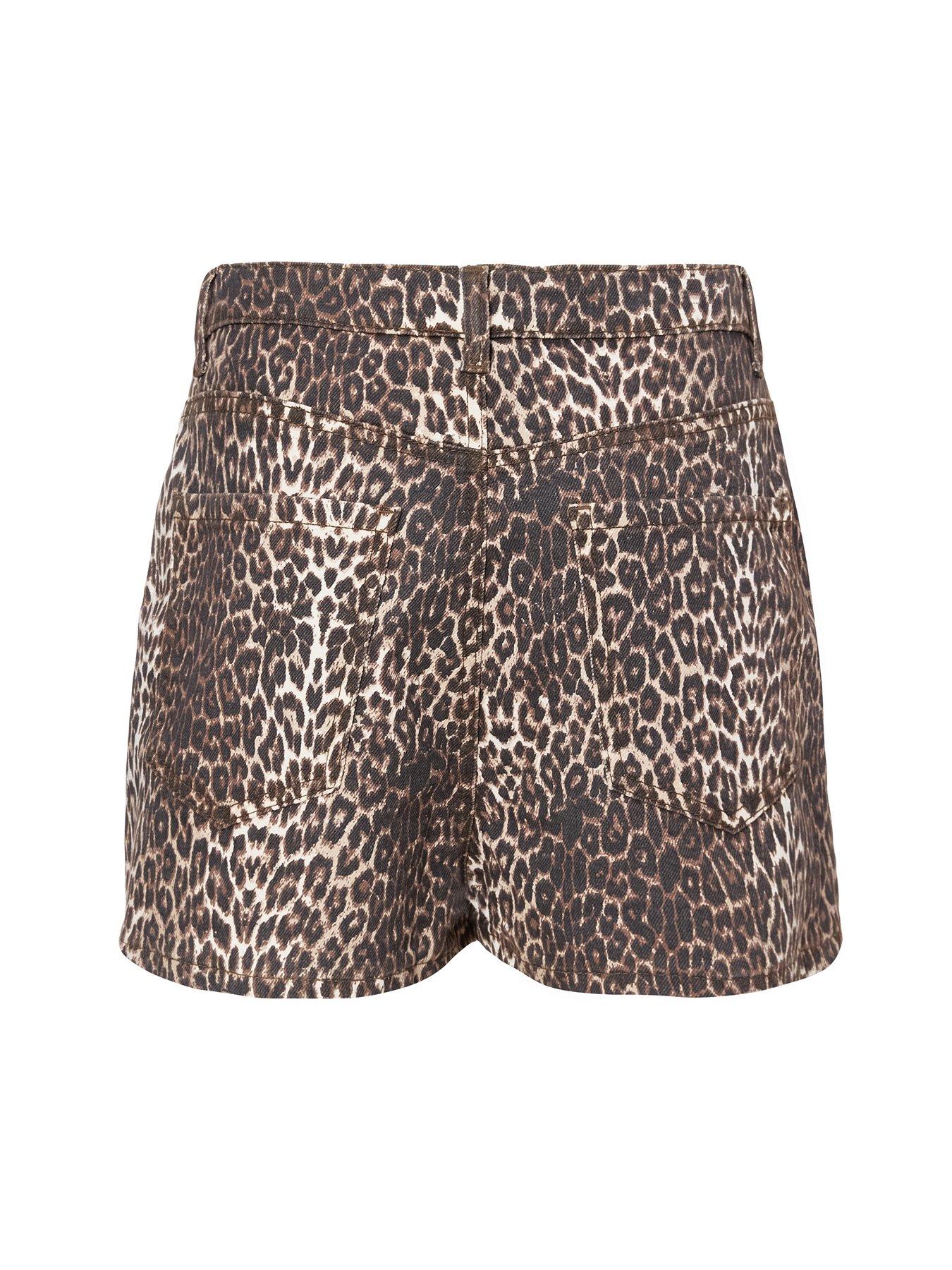 Image 5 of 6 of Quiz Brown Leopard Print Denim Shorts