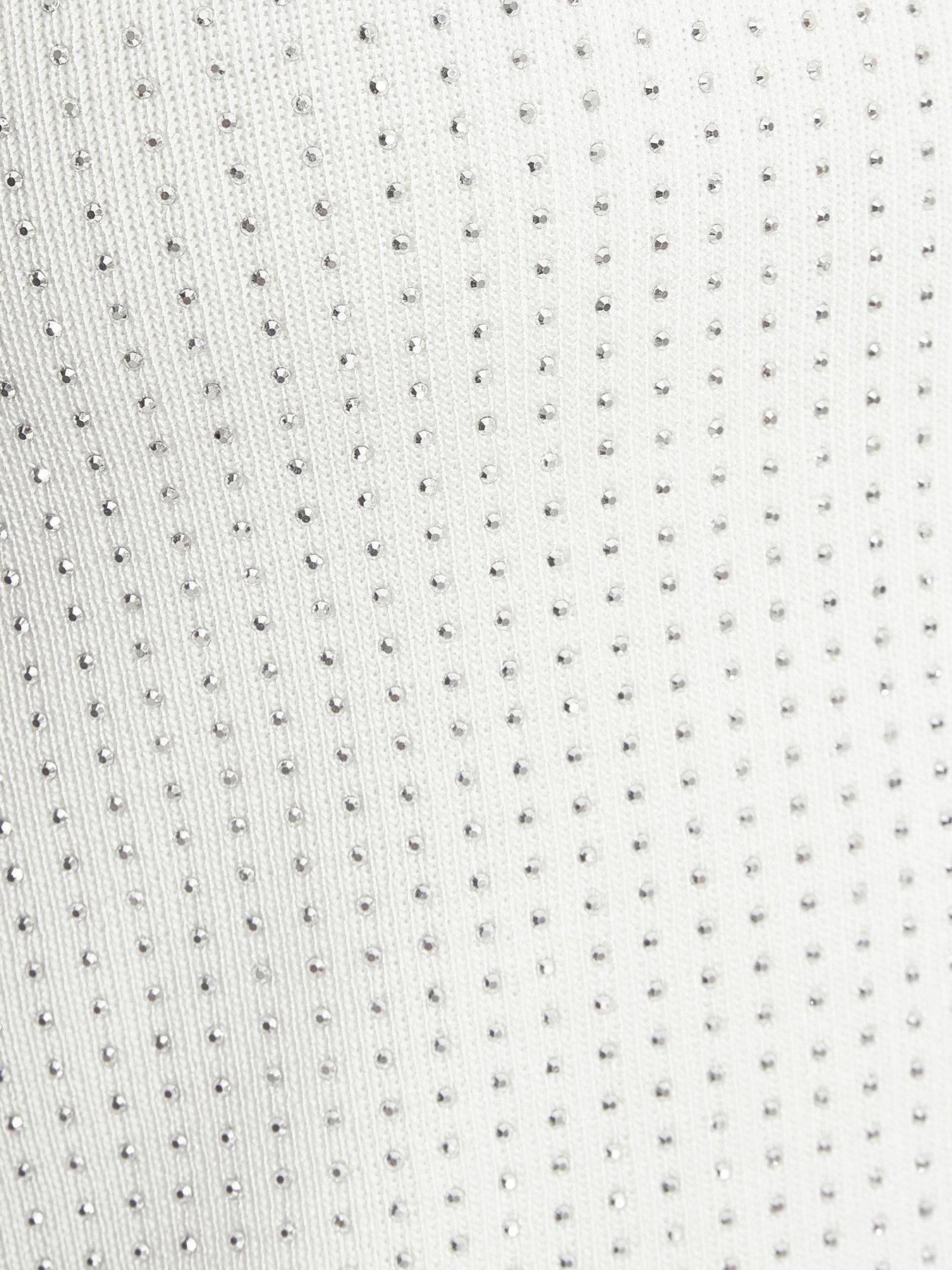 Image 6 of 6 of Quiz White Knit Diamante Crop Top