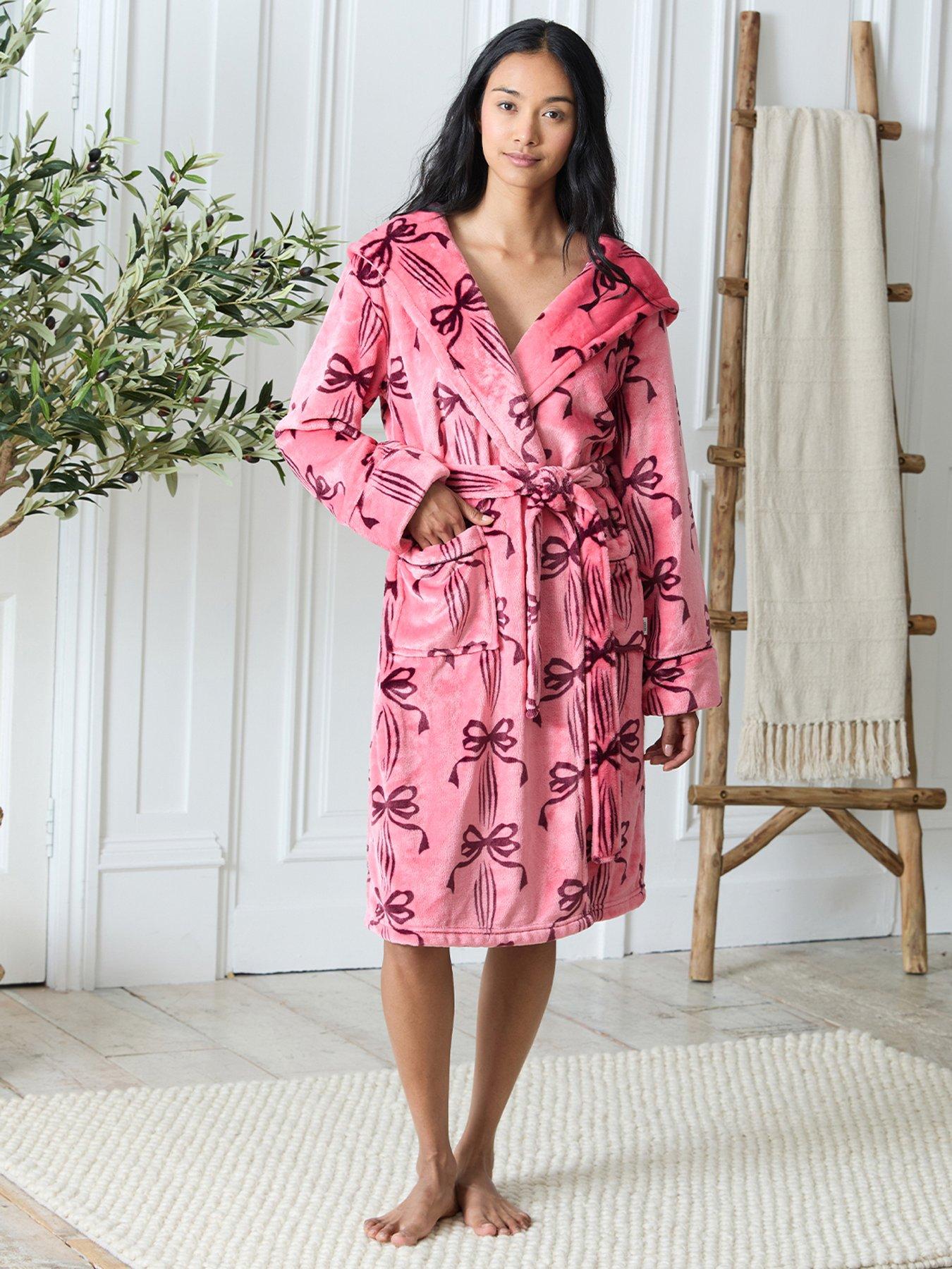 Image 1 of 5 of CHELSEA PEERS Classic Dressing Gown - Pink