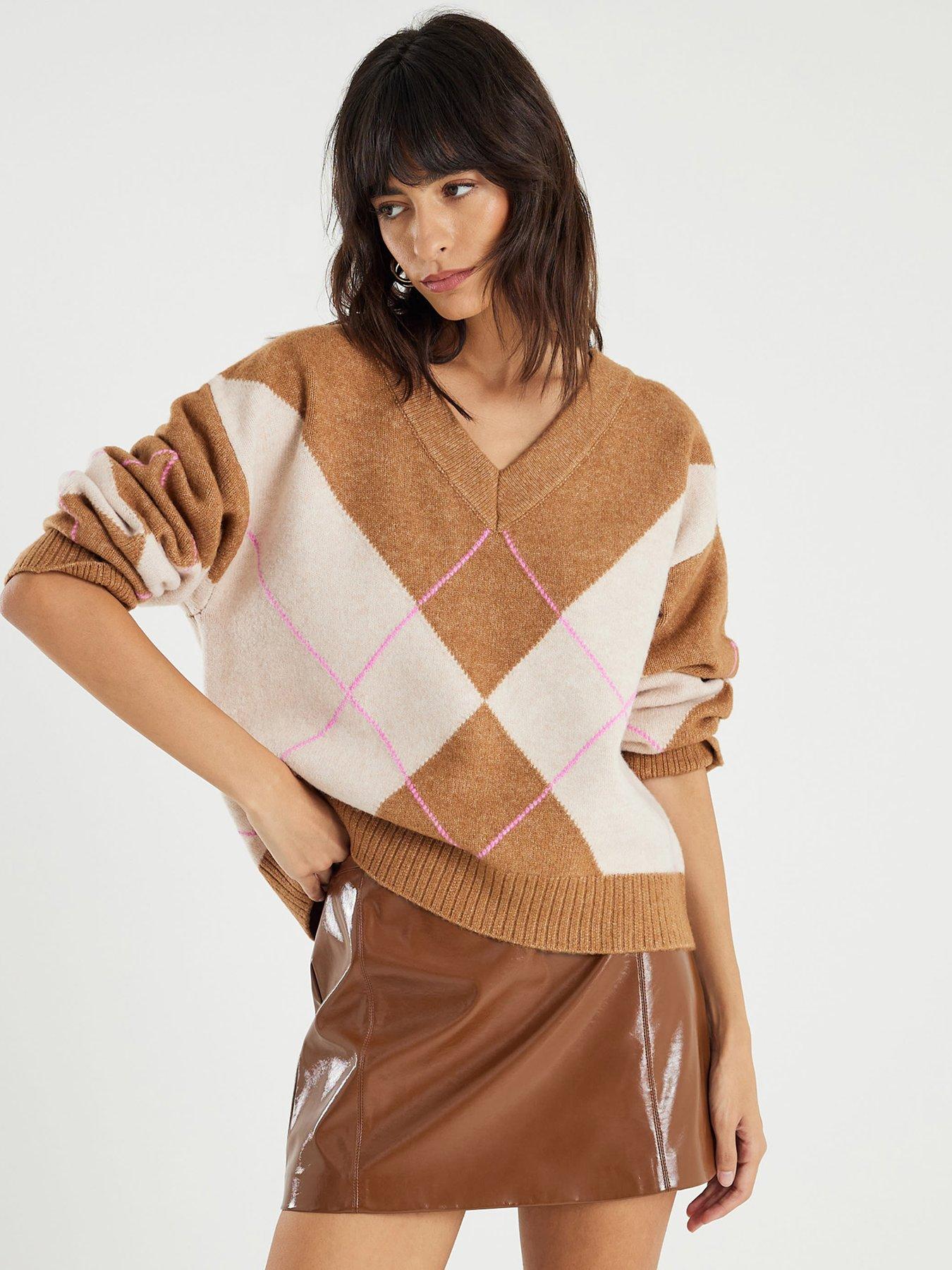  image of river-island-knitted-argyle-v-neck-jumper-brown