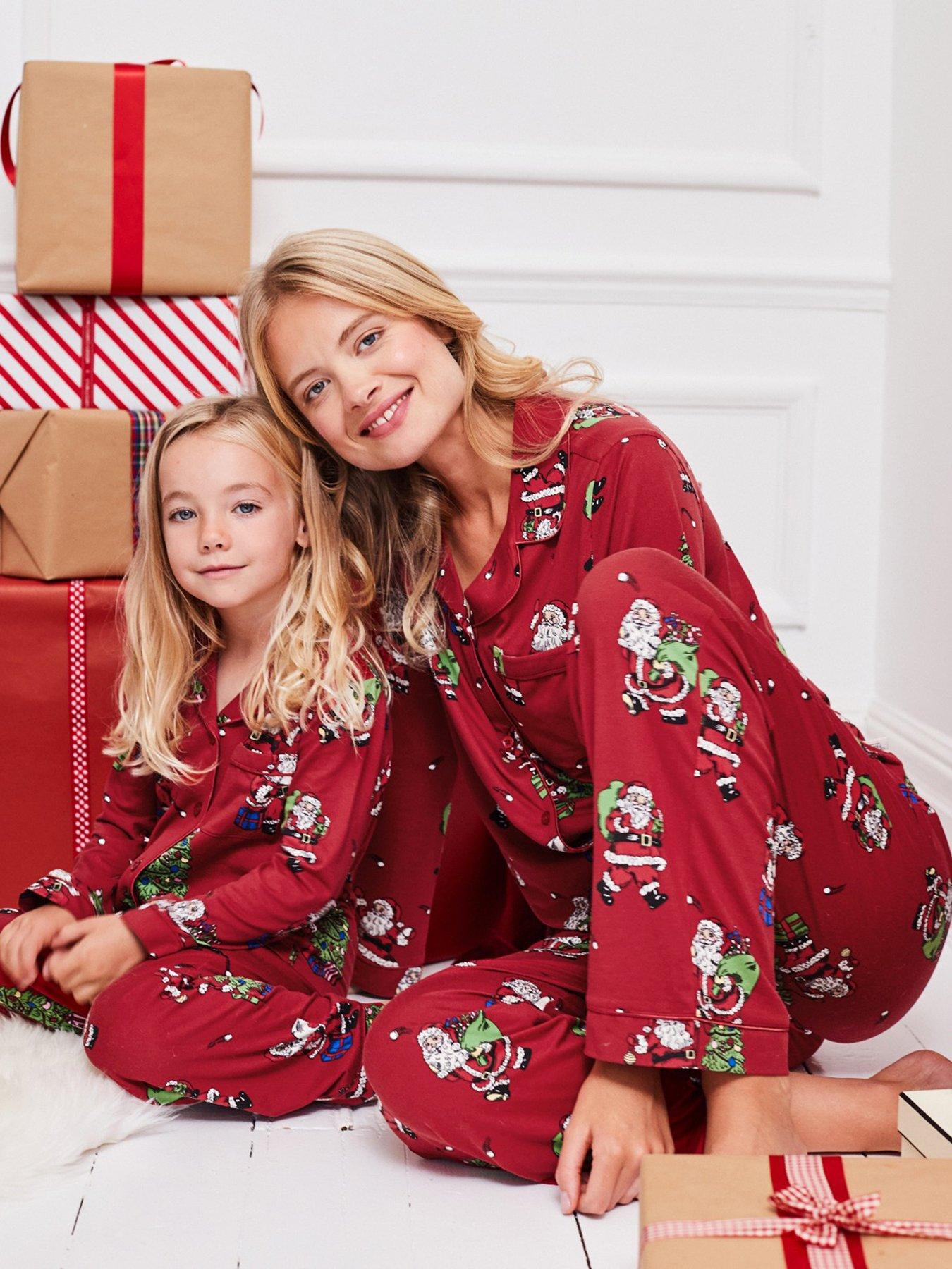 CHELSEA PEERS Ladies Christmas Long Button Up Printed Pyjama Set - Red