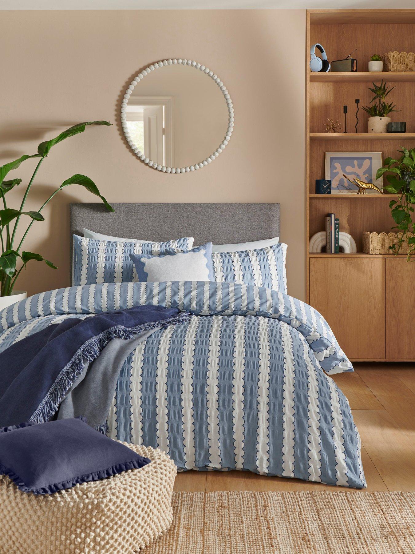 copenhagen-home-wavy-stripe-duvet-cover-set-blue-super-king