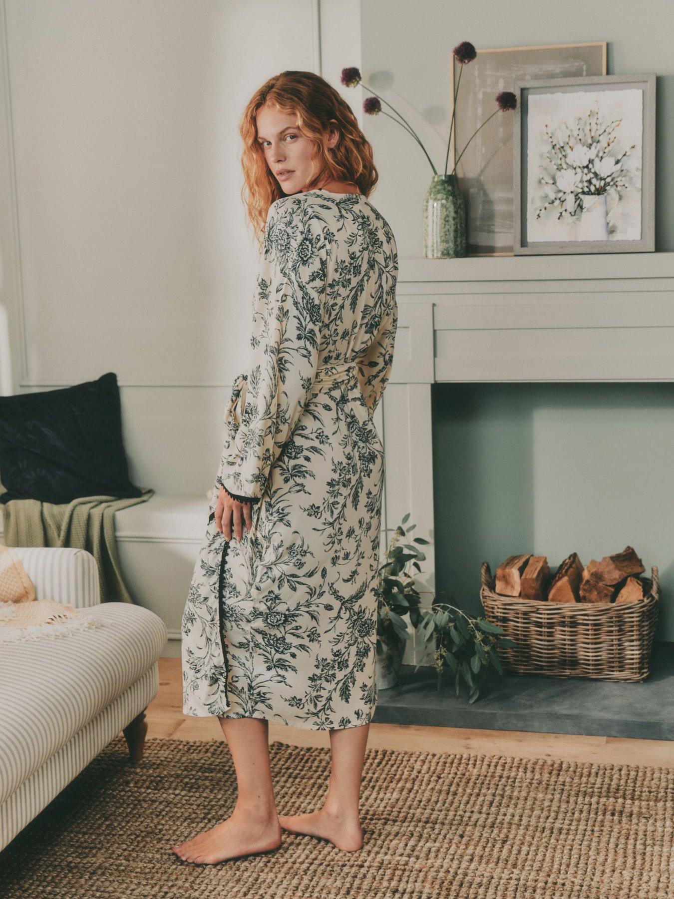 Image 2 of 6 of Laura Ashley Lloyd Mono Robe - Black