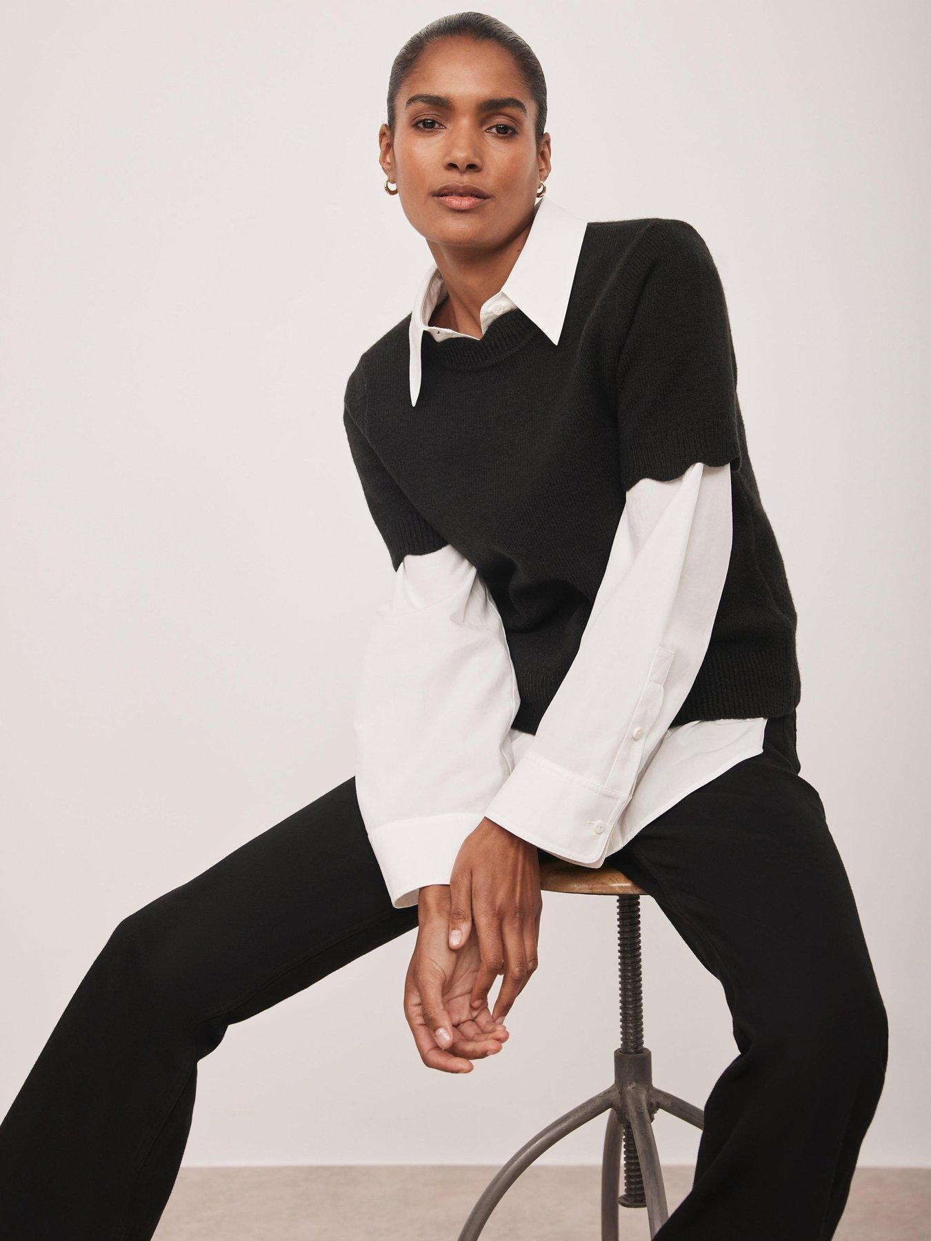 undefined Scallop Knit Top - Black