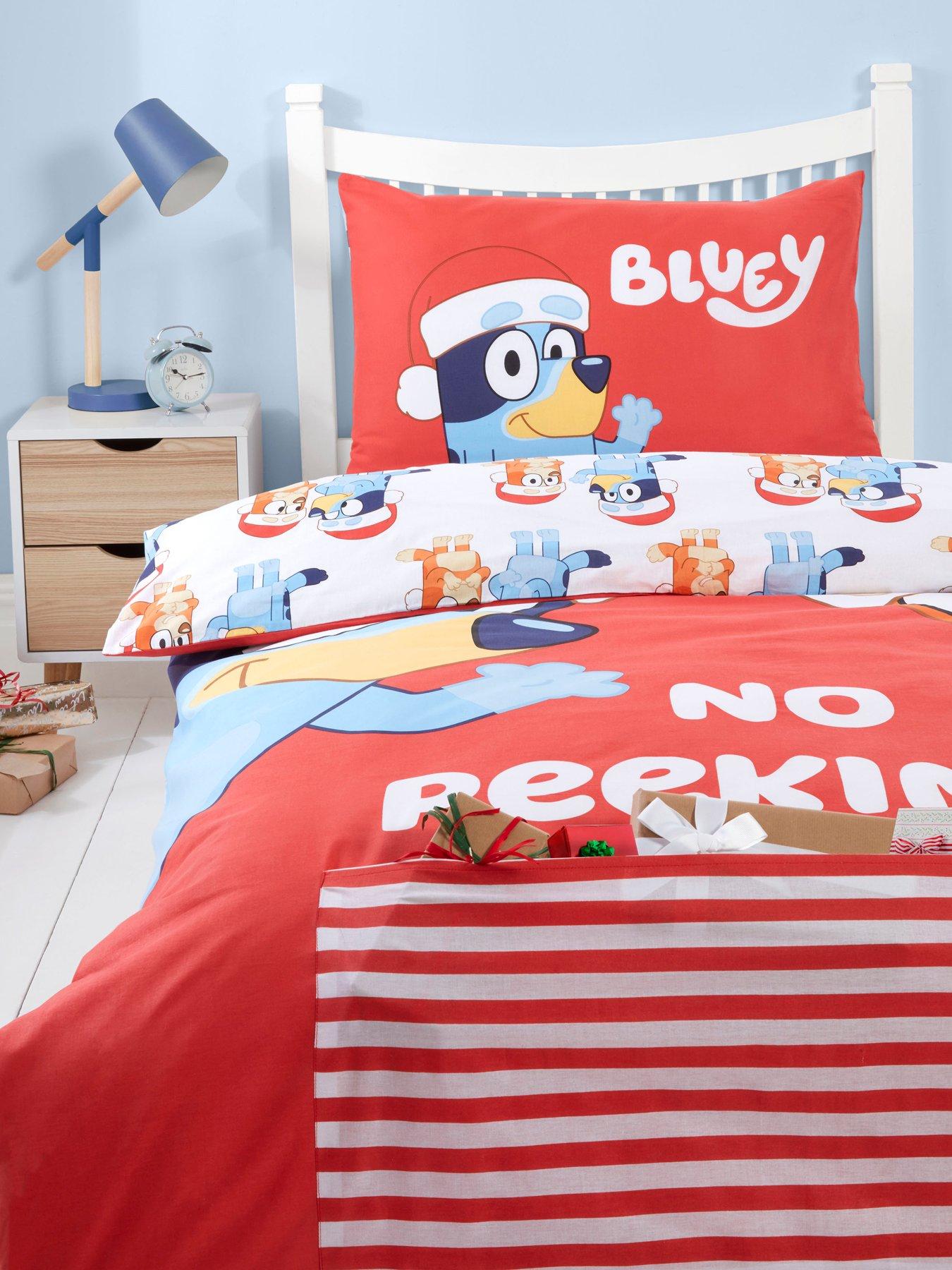  image of bluey-no-peeking-single-panel-christmas-duvet