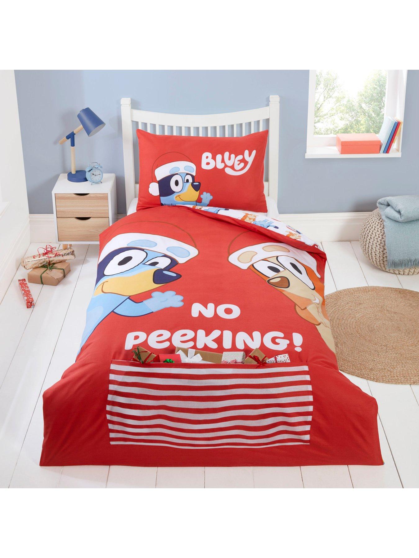  image of bluey-no-peeking-single-panel-christmas-duvet