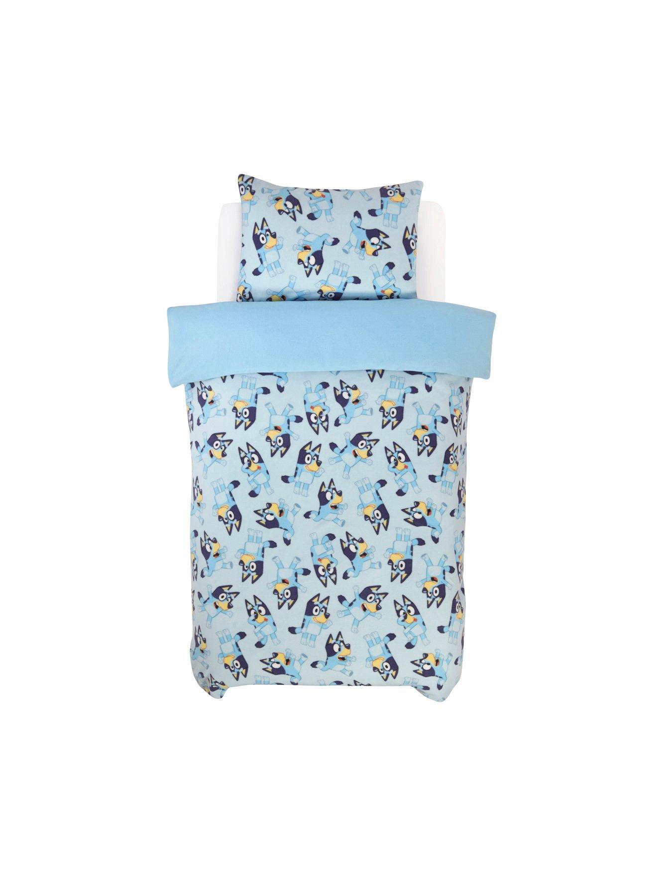 Image 3 of 6 of Bluey Mischief Fleece Single Rotary Duvet