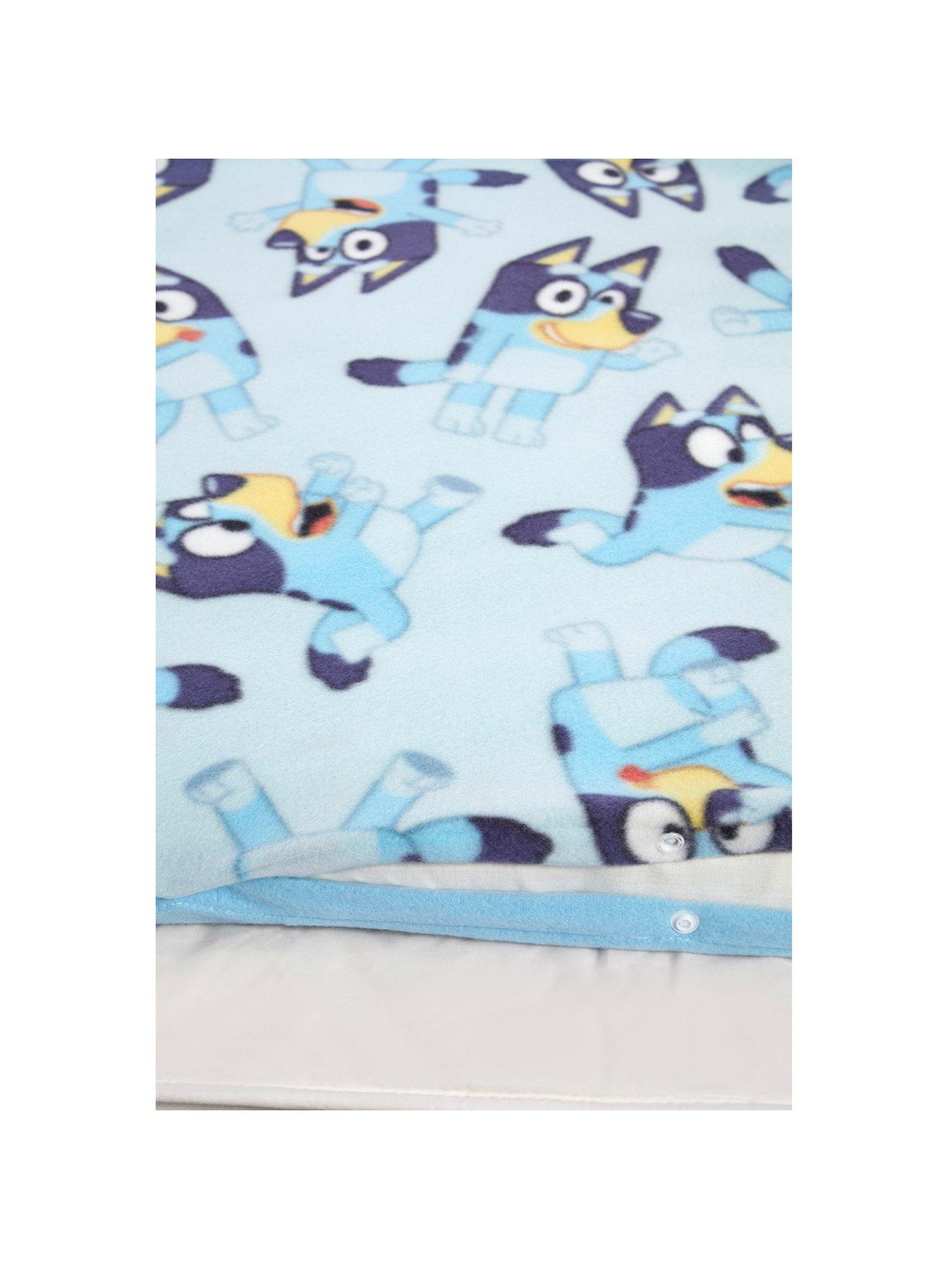 Image 6 of 6 of Bluey Mischief Fleece Single Rotary Duvet