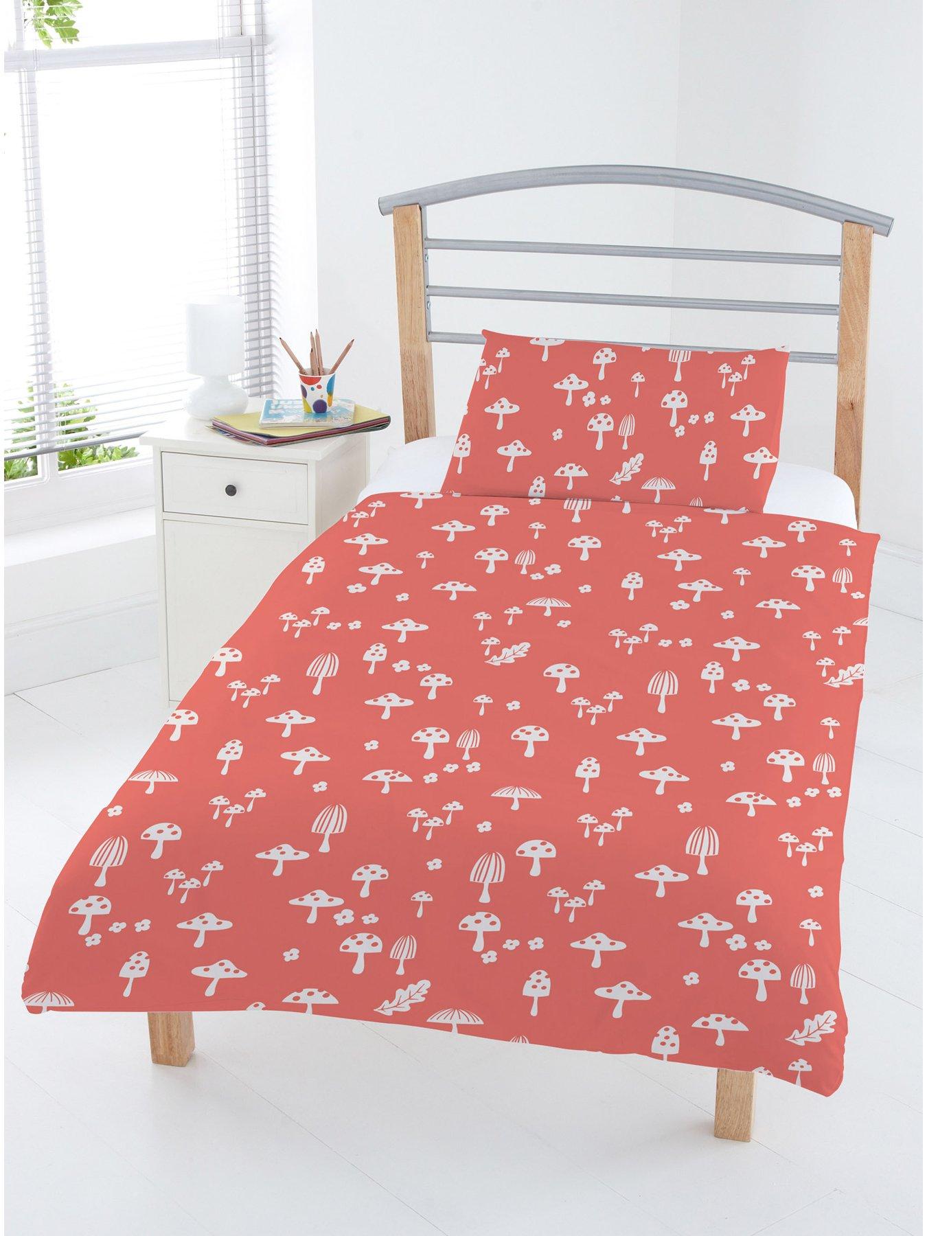Image 3 of 3 of Peter Rabbit Forest Life Duvet Set