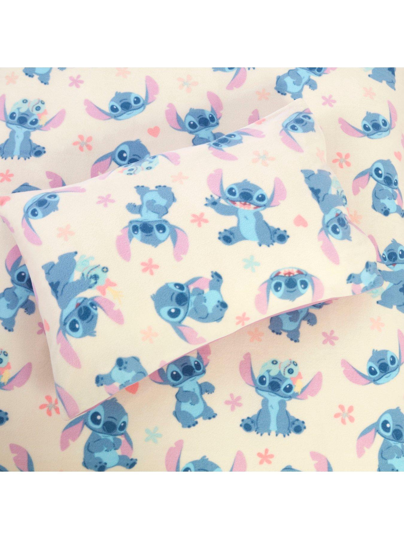 Image 5 of 6 of Lilo & Stitch Stitch Cute &amp; Fun Fleece Single Duvet