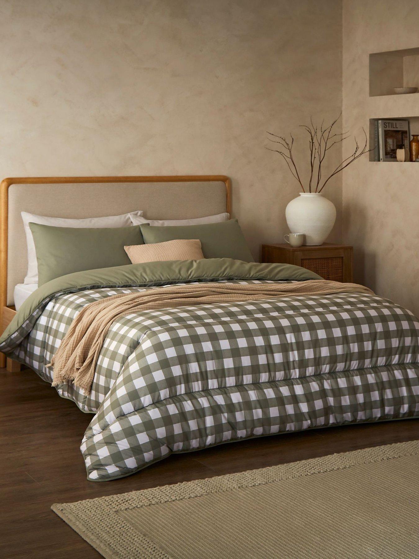 Night Lark Gingham Olive 10.5 Tog Coverless Duvet Set includes Pillowcases