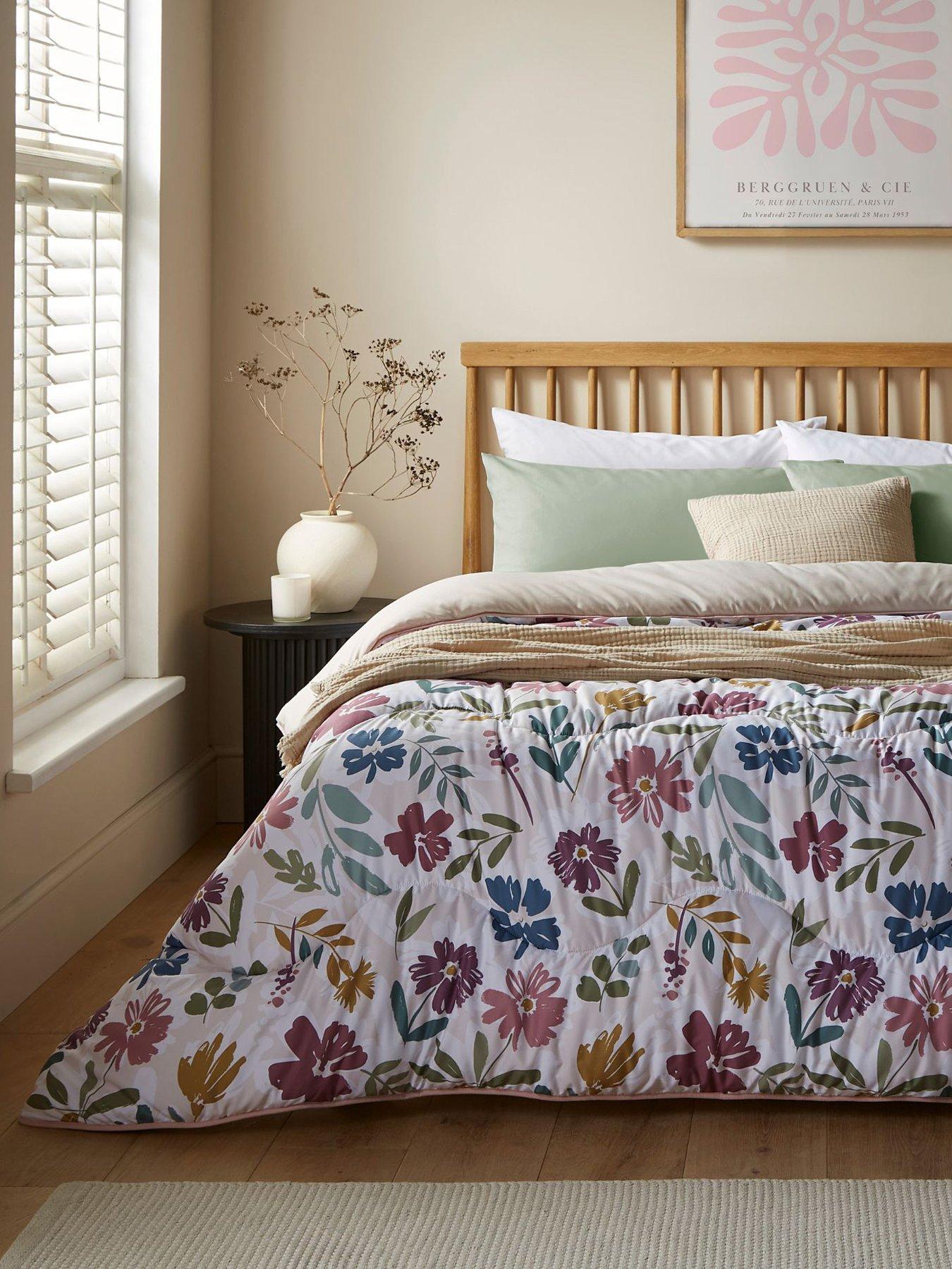 Night Lark Autumn Meadow 10.5 Tog Coverless Duvet Set includes Pillowcases