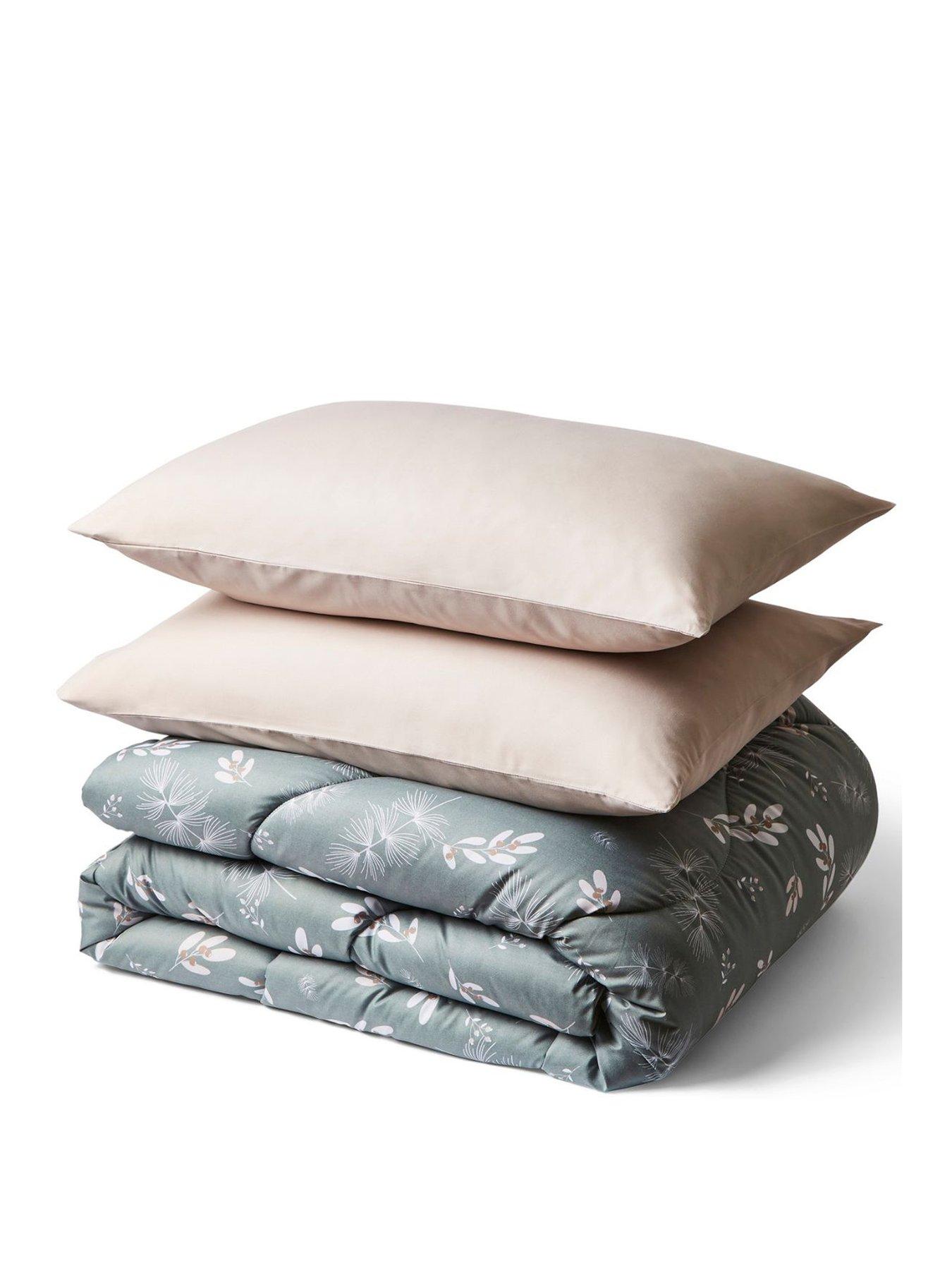 Image 2 of 5 of Night Lark Winter Sprigs 10.5 Tog Coverless Duvet Set
