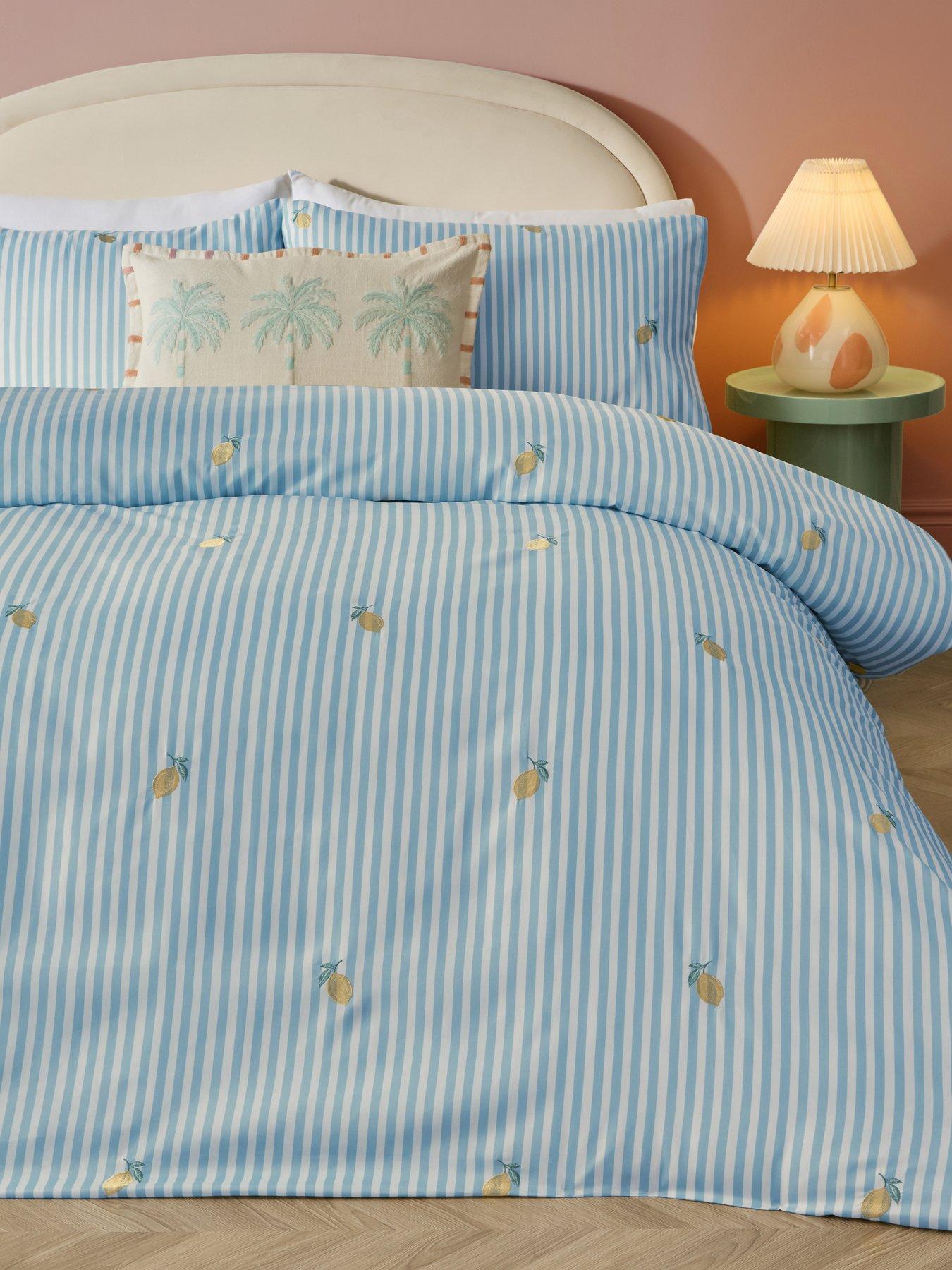 The Very Collection Amalfi Embroidered Lemon Duvet Set