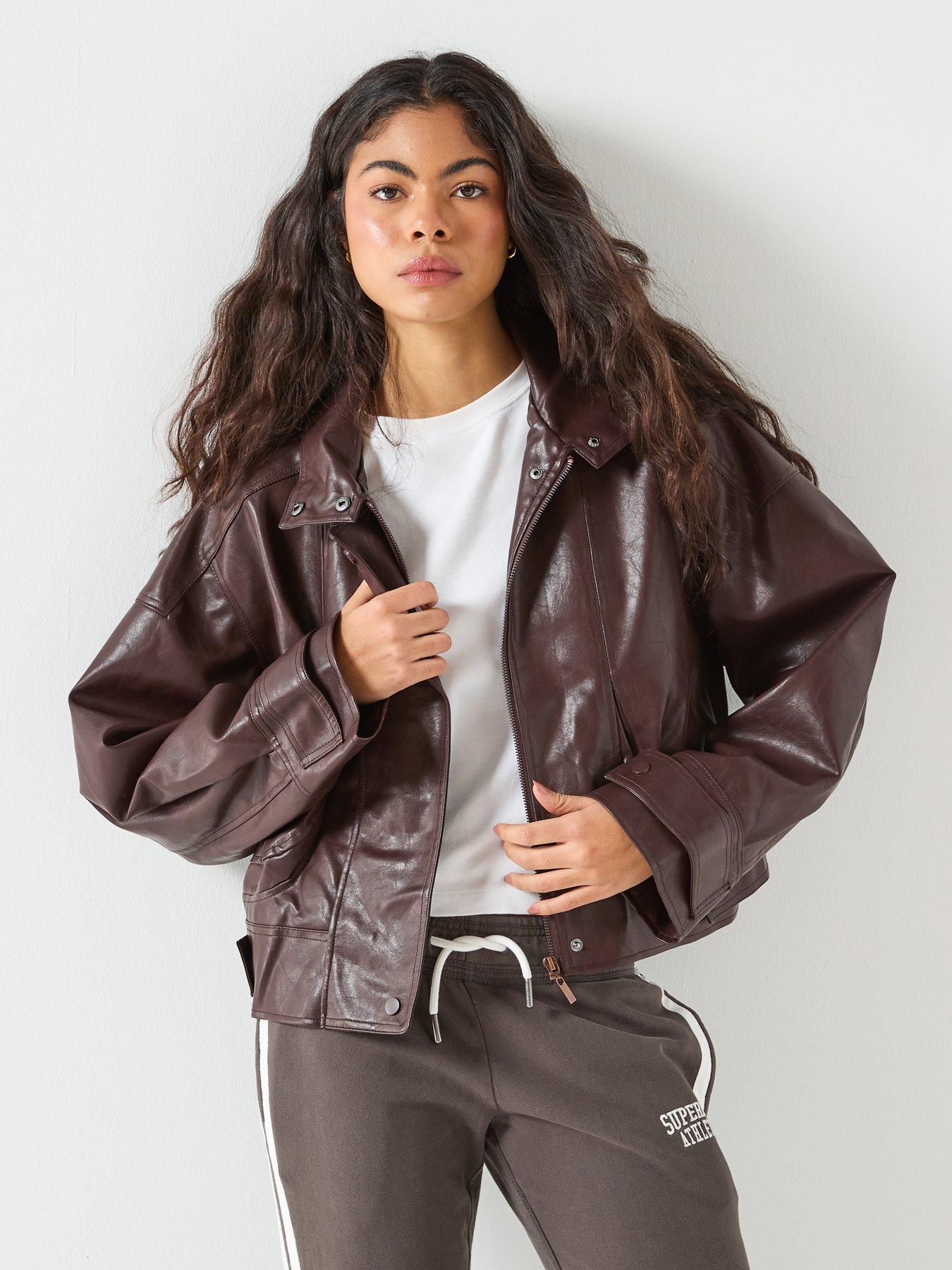 Image 4 of 5 of Superdry Athletic Stripe Flare Jogger - Grey