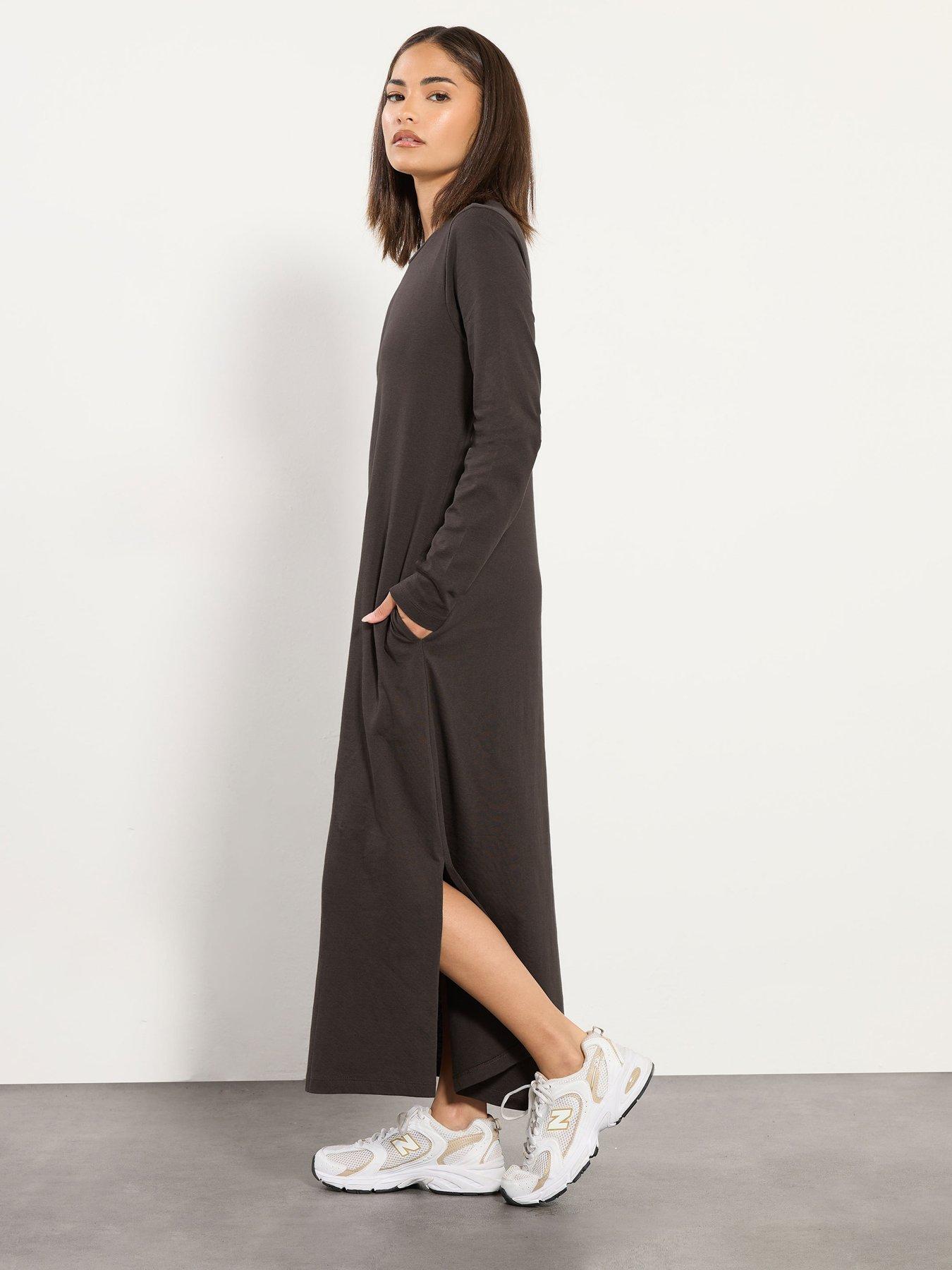 undefined Petite Long Sleeve T-Shirt Maxi Dress - Brown