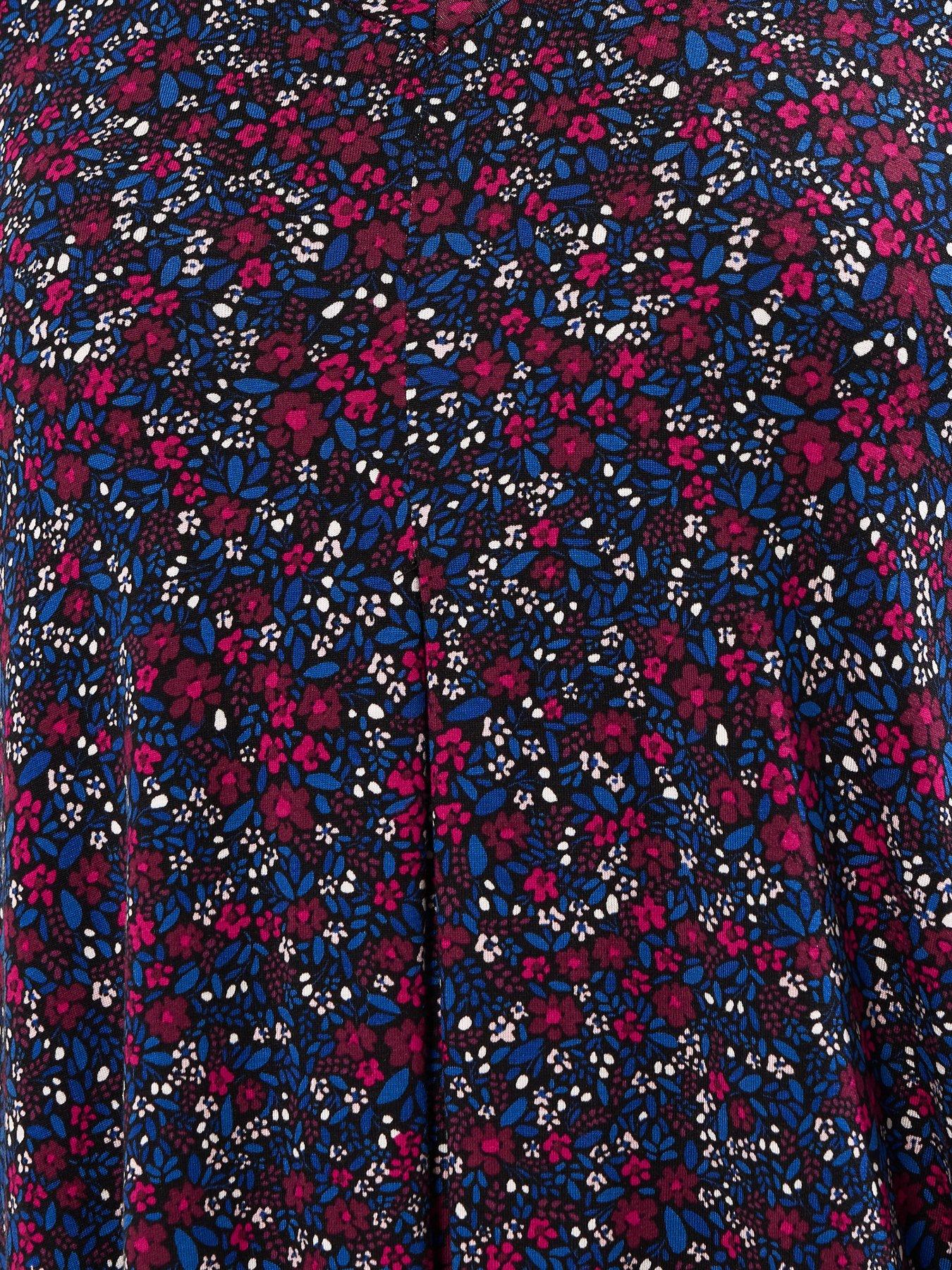 Image 4 of 4 of Yours Curve Pleat Balloon Sleeve Top - Print