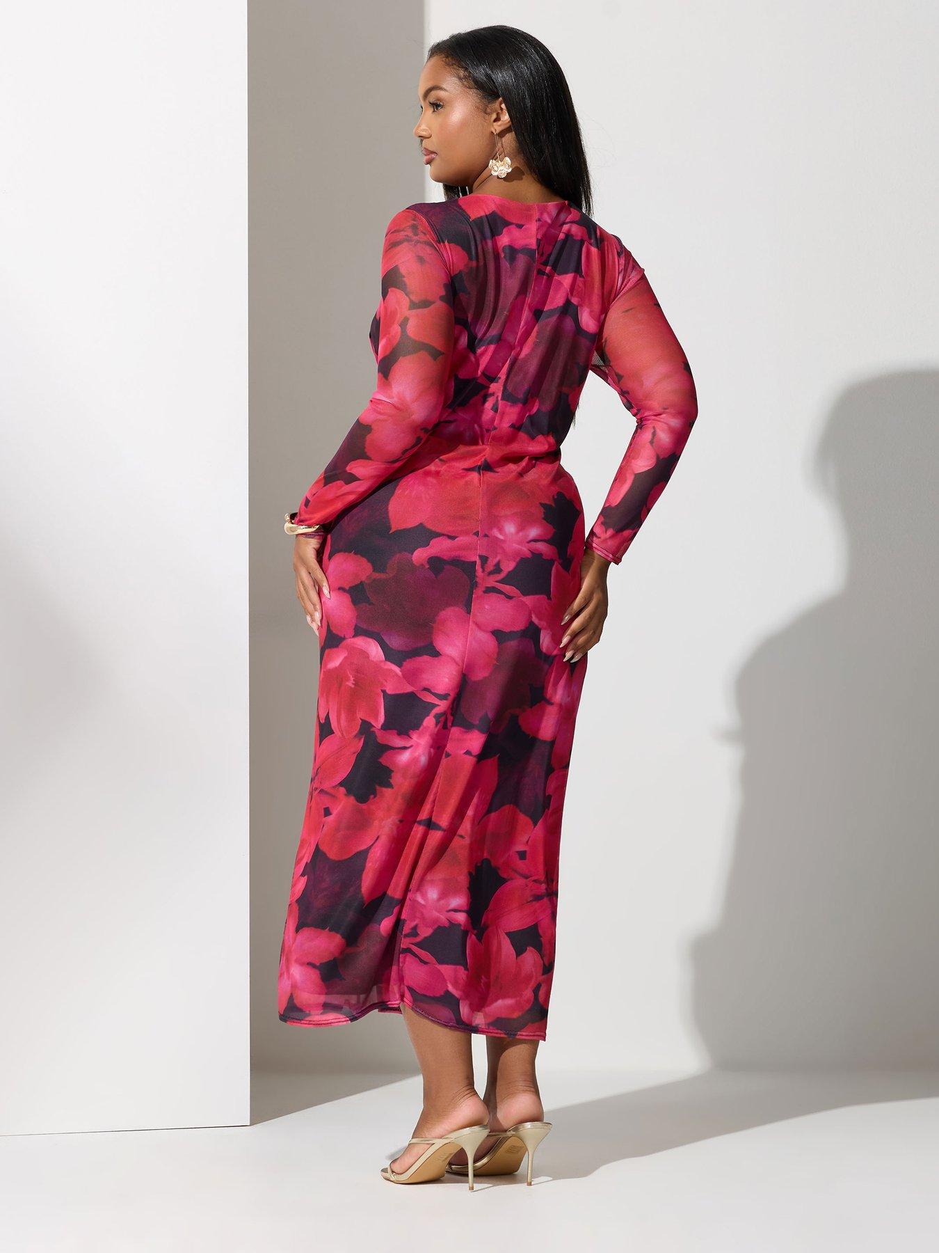 Image 2 of 4 of Yours Curve Floral Side Knot Dress - Pink