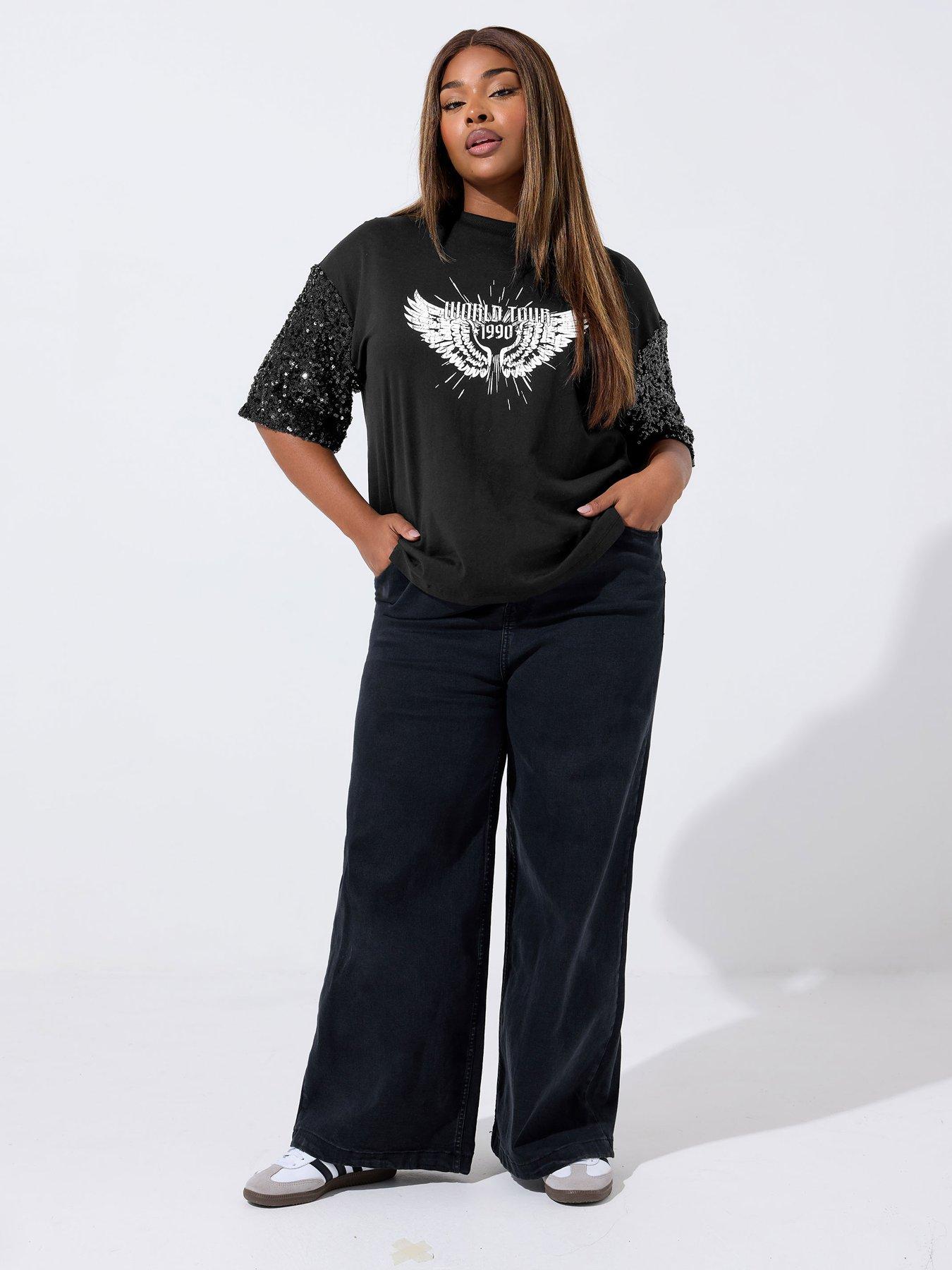 Image 3 of 4 of Yours Curve Sequin Sleeve Graphic T-Shirt - Black