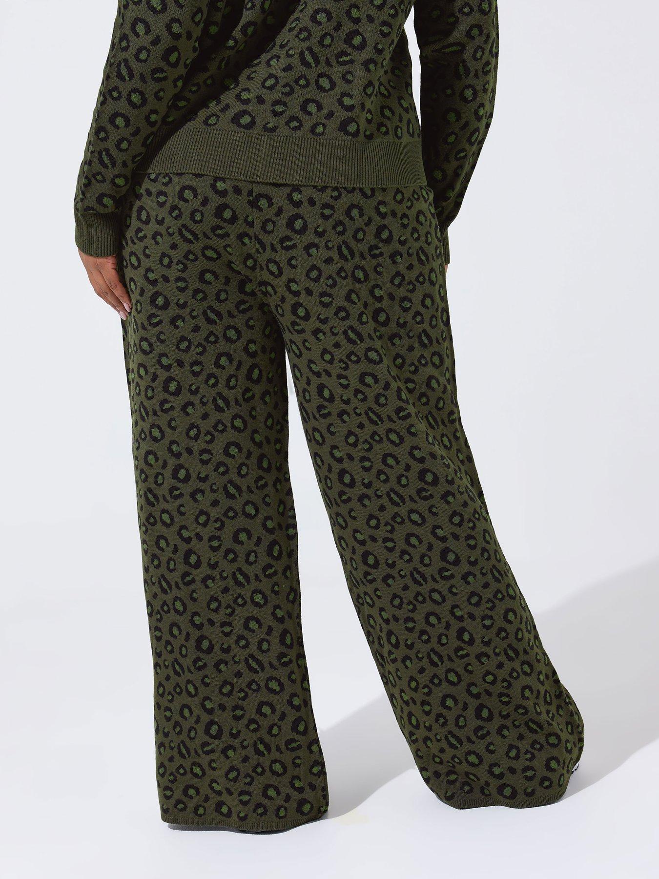 Image 2 of 5 of Yours Curve Leopard Knitted Trouser - Green