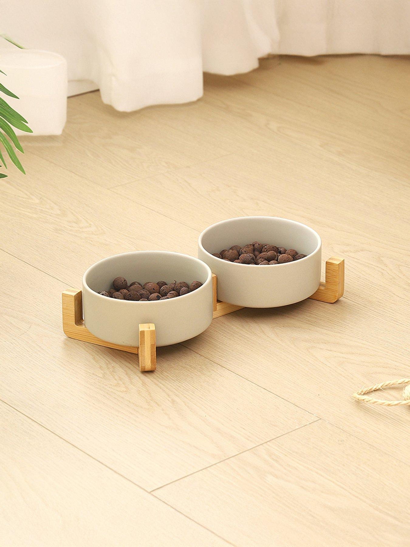 Living and Home Double Ceramic Cat Bowl with Bamboo Stand