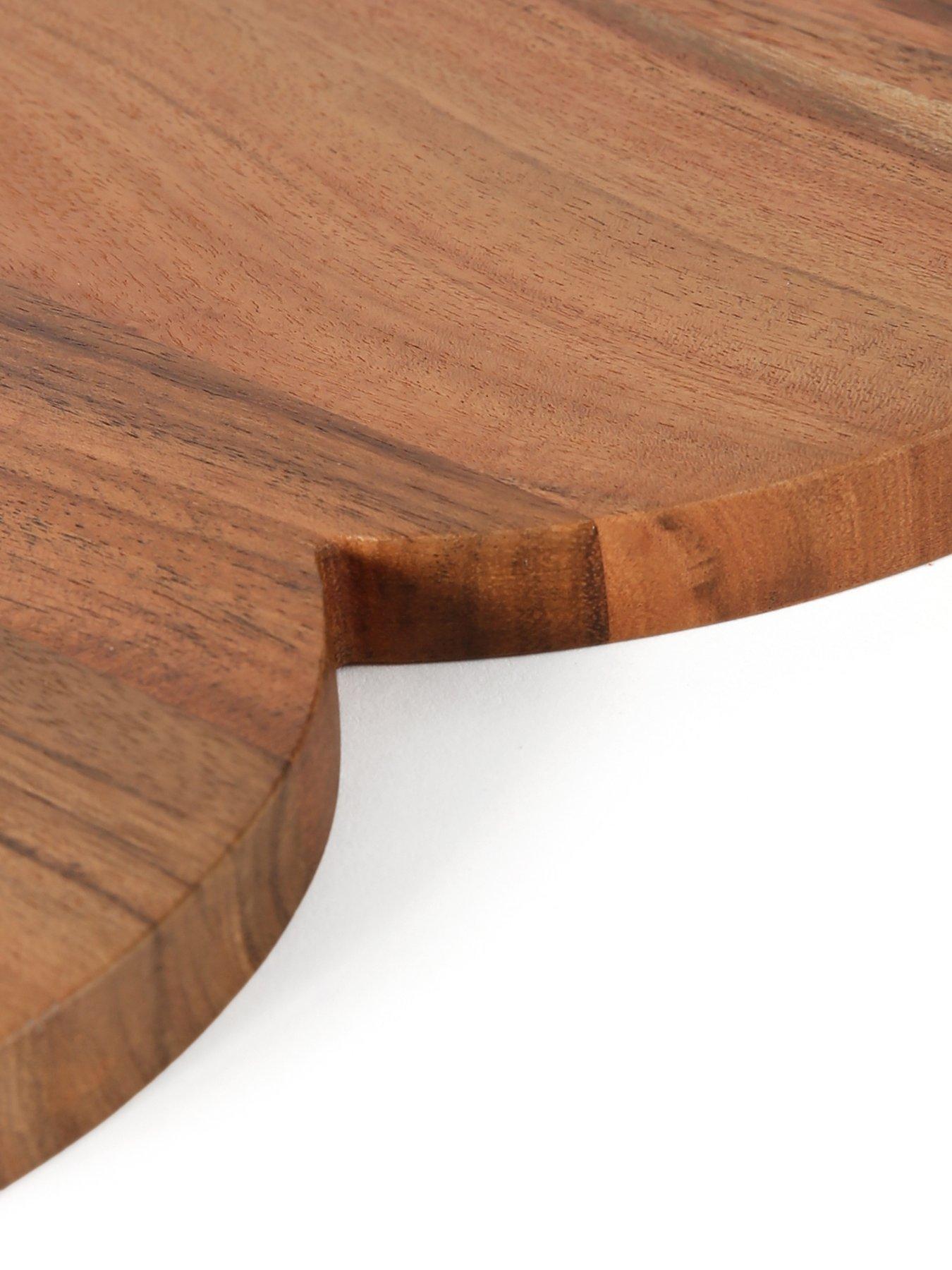  image of the-very-collection-heart-seving-board