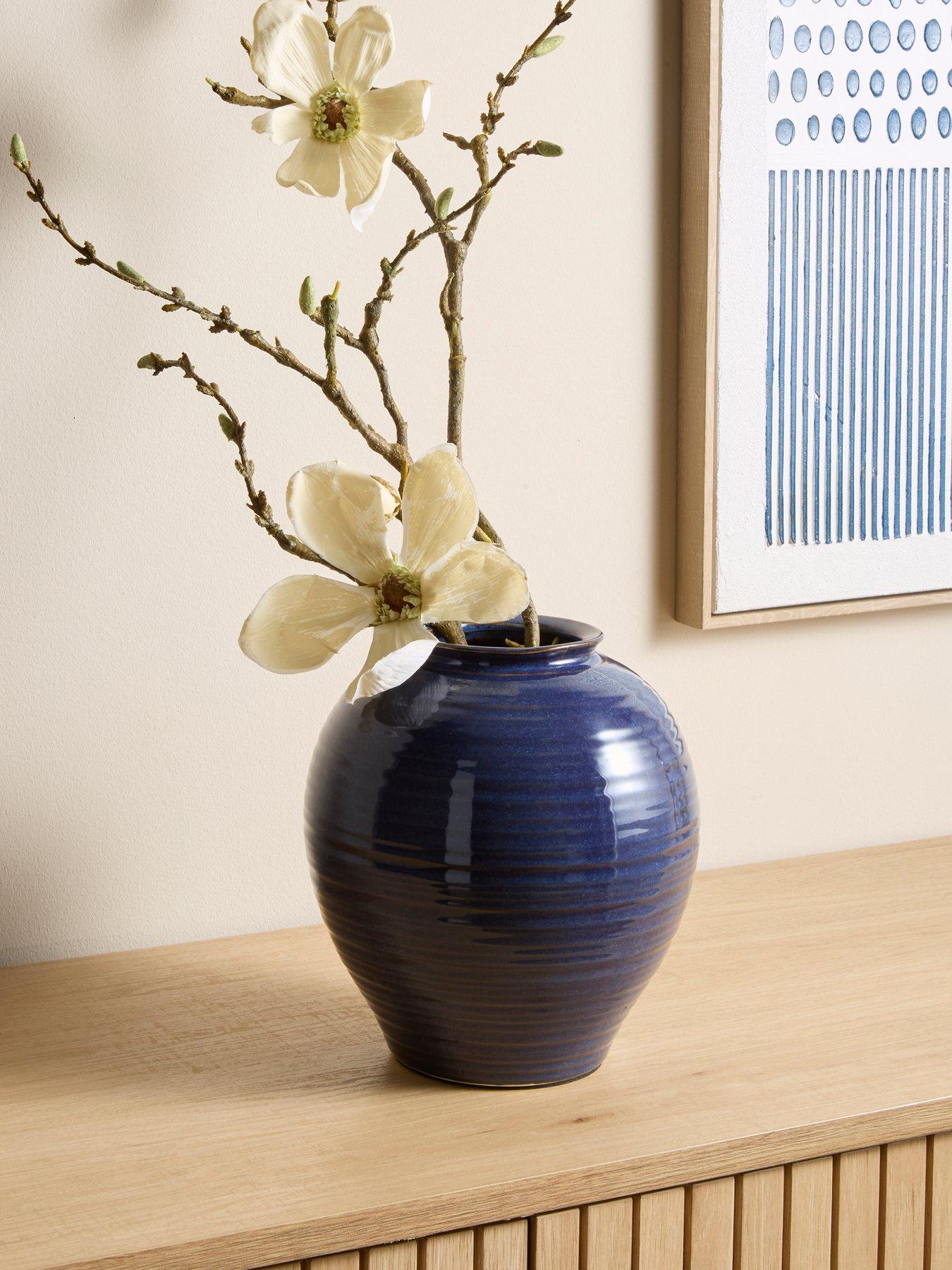 The Very Collection Lacquered Vase - Blue