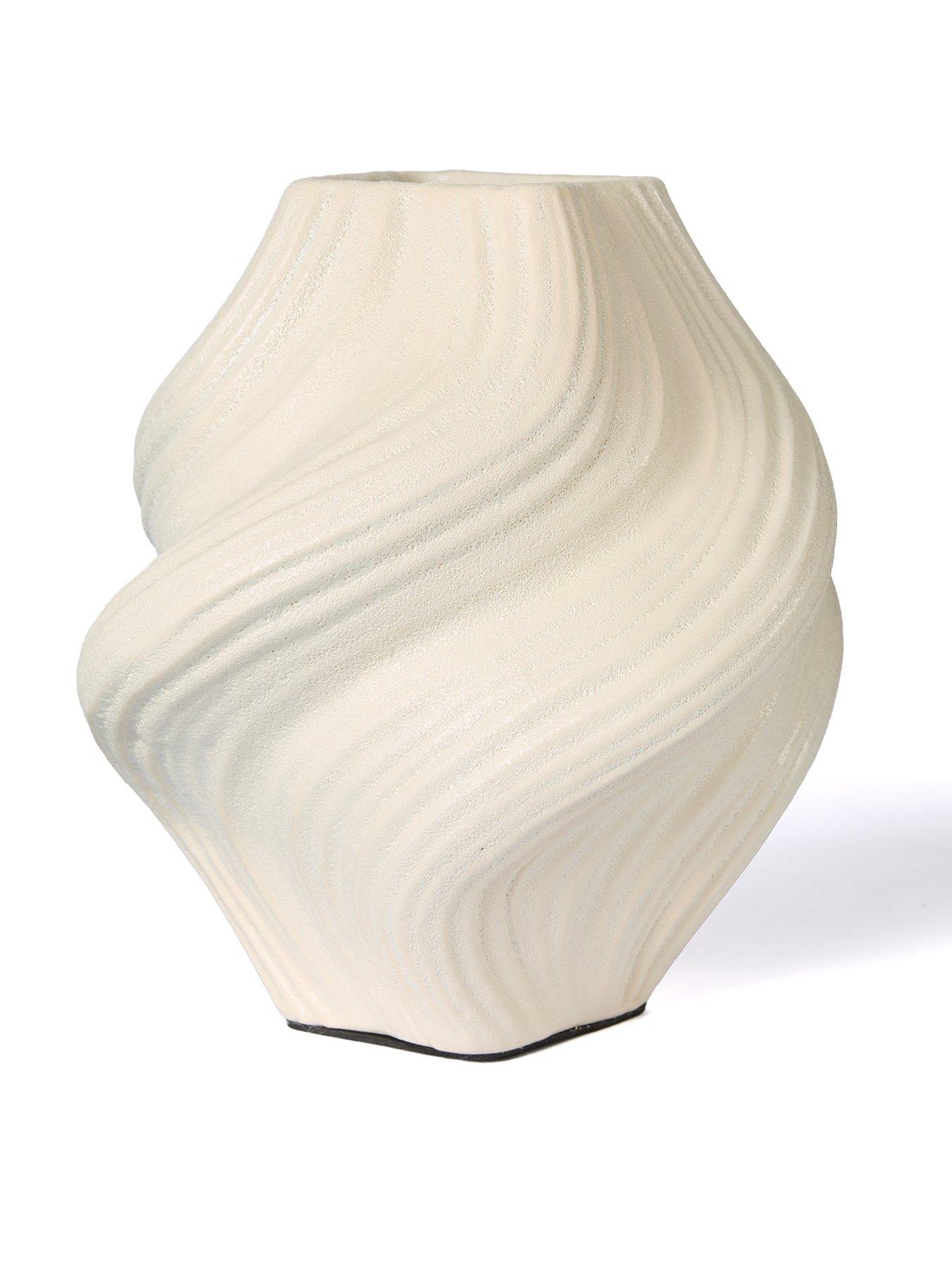  image of the-very-collection-organic-twisted-vase