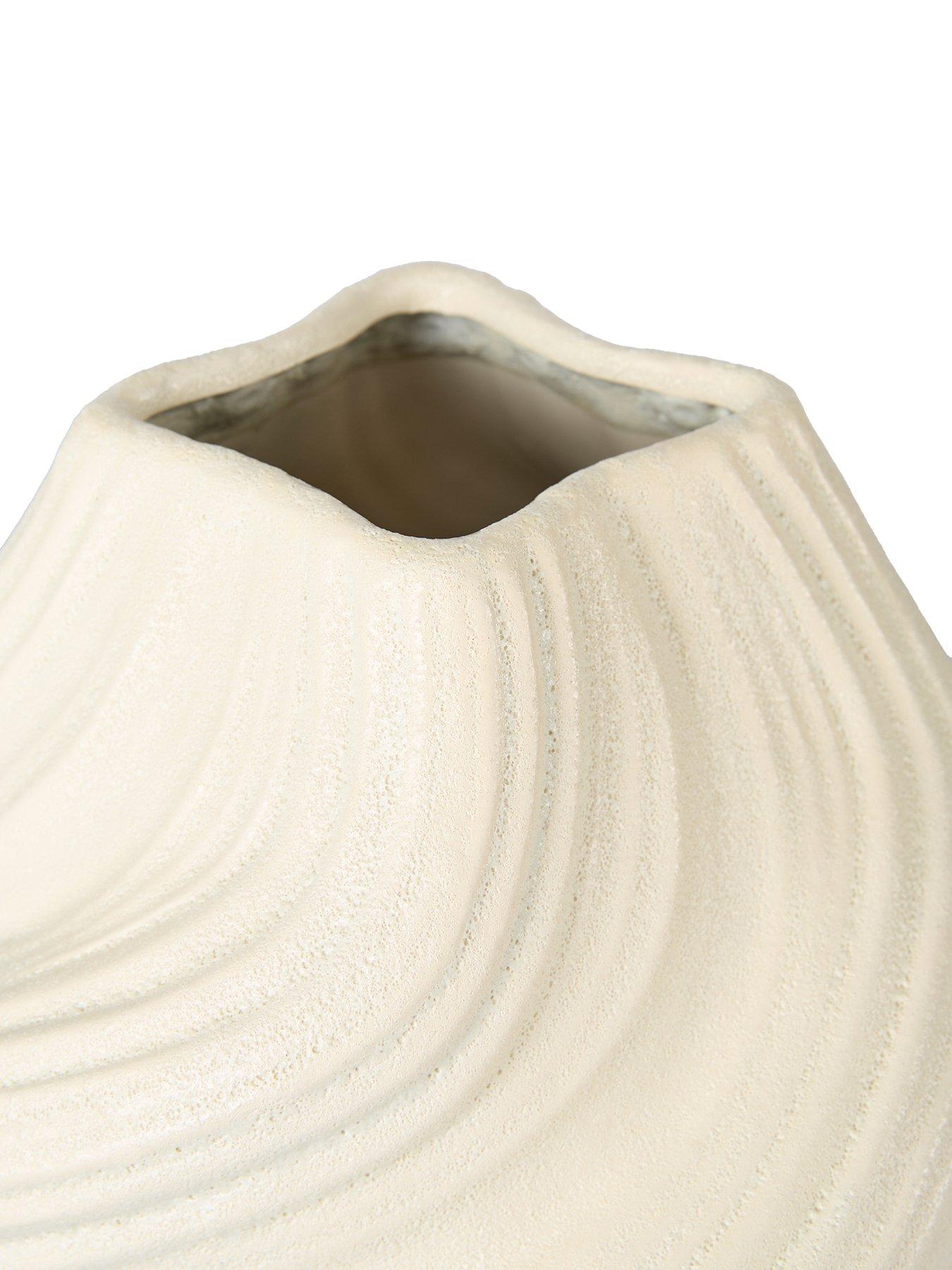  image of the-very-collection-organic-twisted-vase