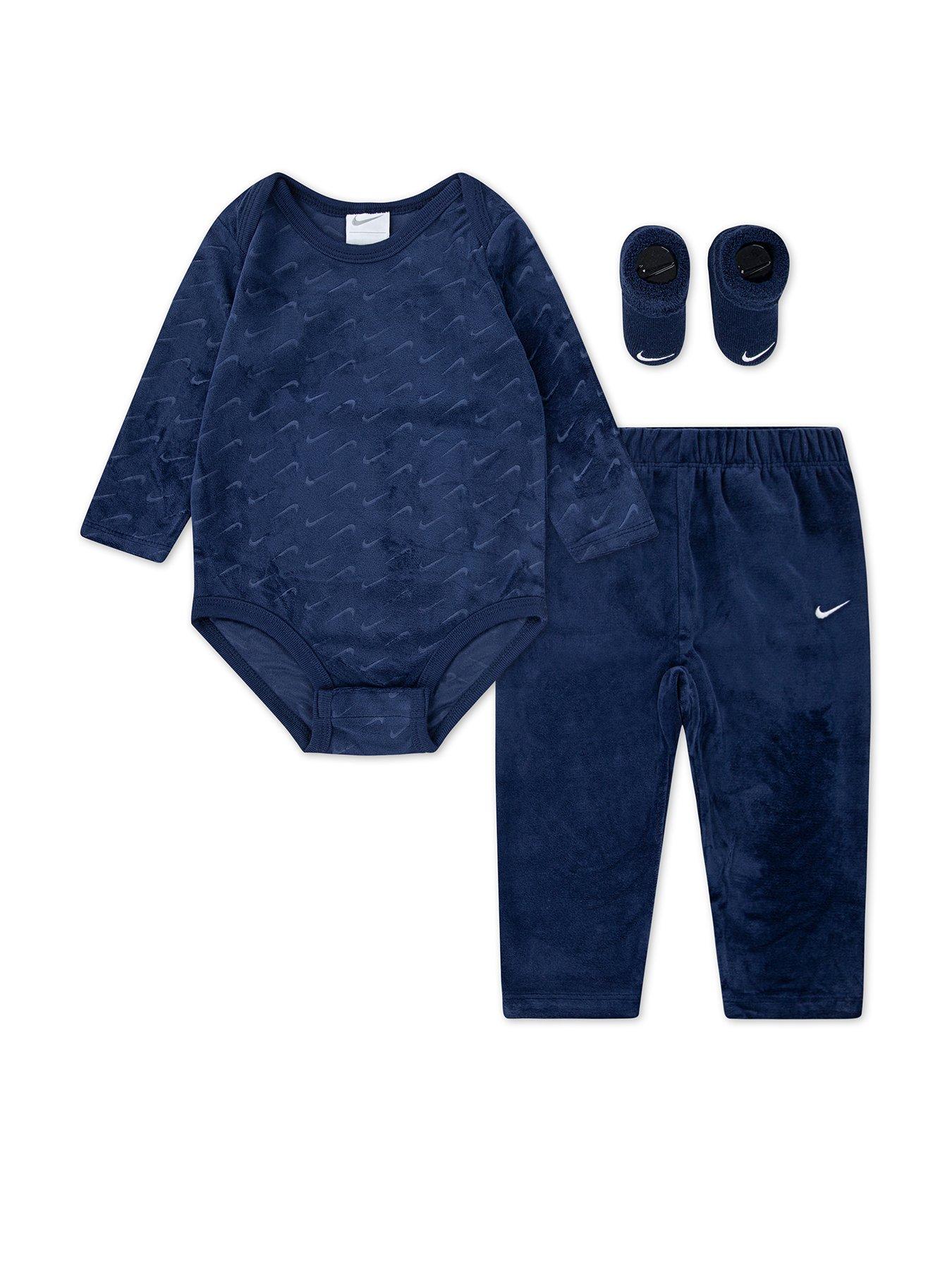 nike-infant-unisex-3pc-velour-swoosh-box-navy
