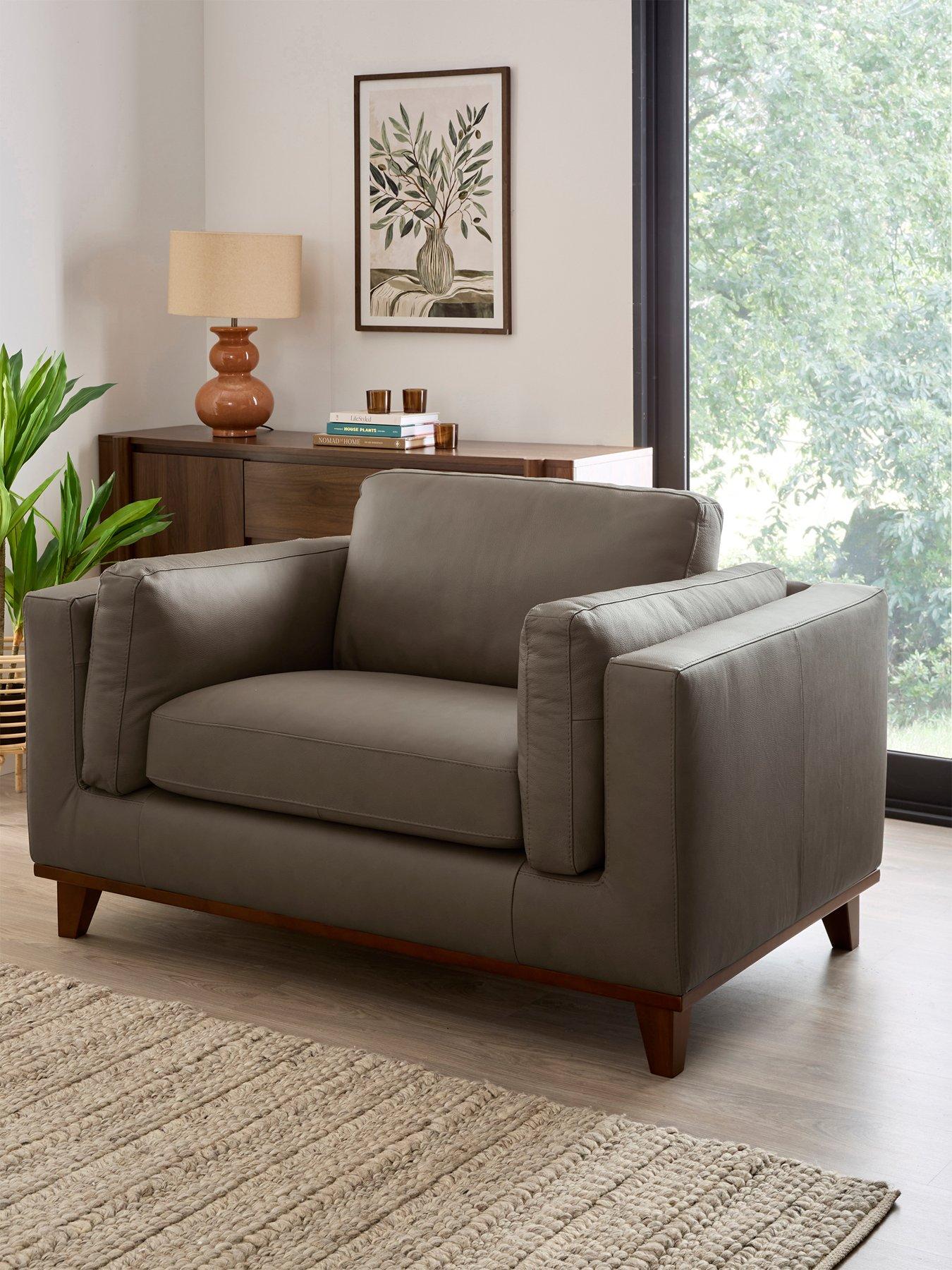 The Very Collection Chiswick Italian Leather Snuggle Chair