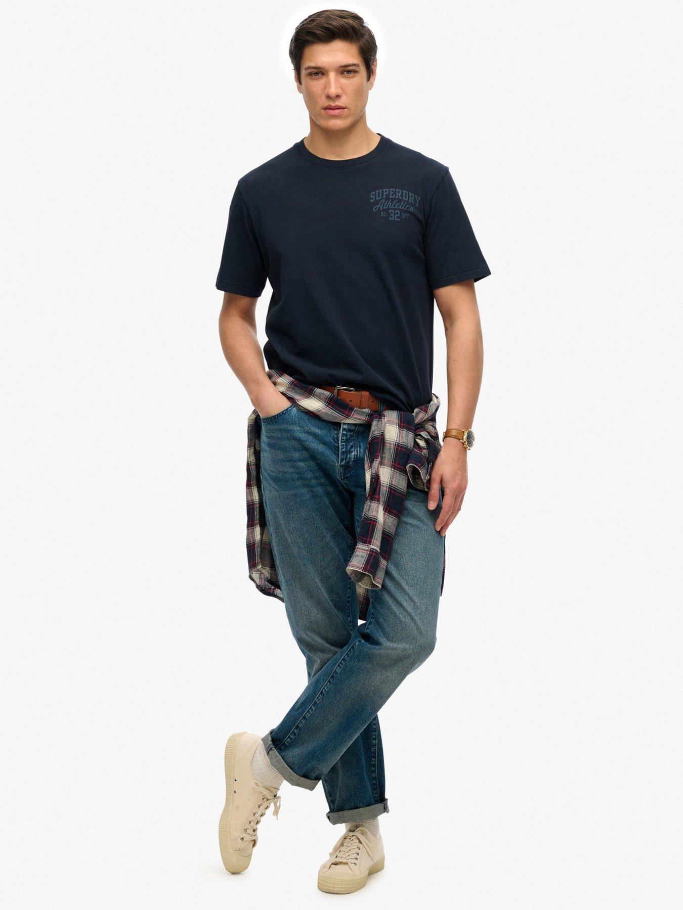 Image 3 of 6 of Superdry Athletic Essential T-shirt - Black