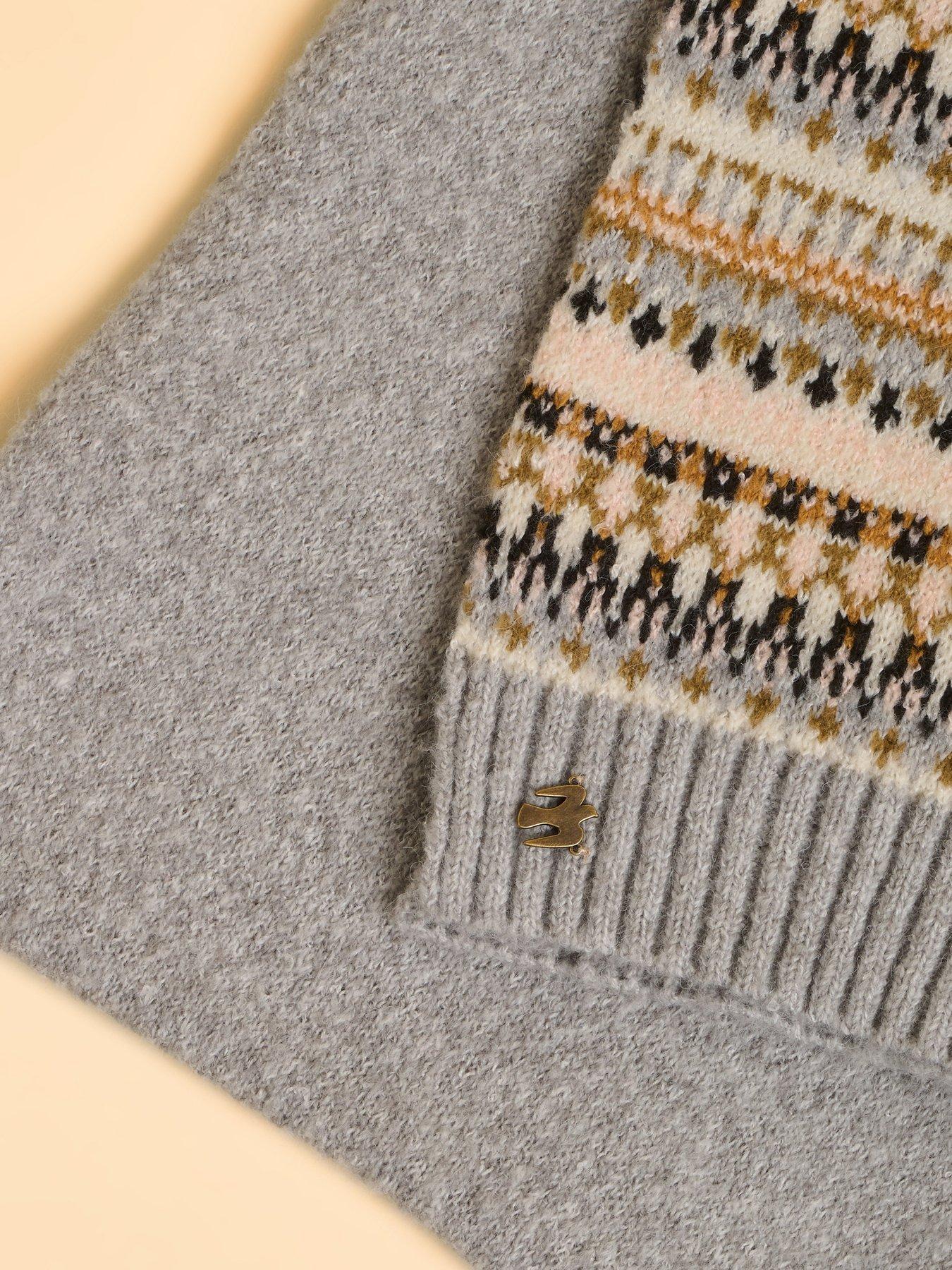  image of brakeburn-thistle-scarf-grey