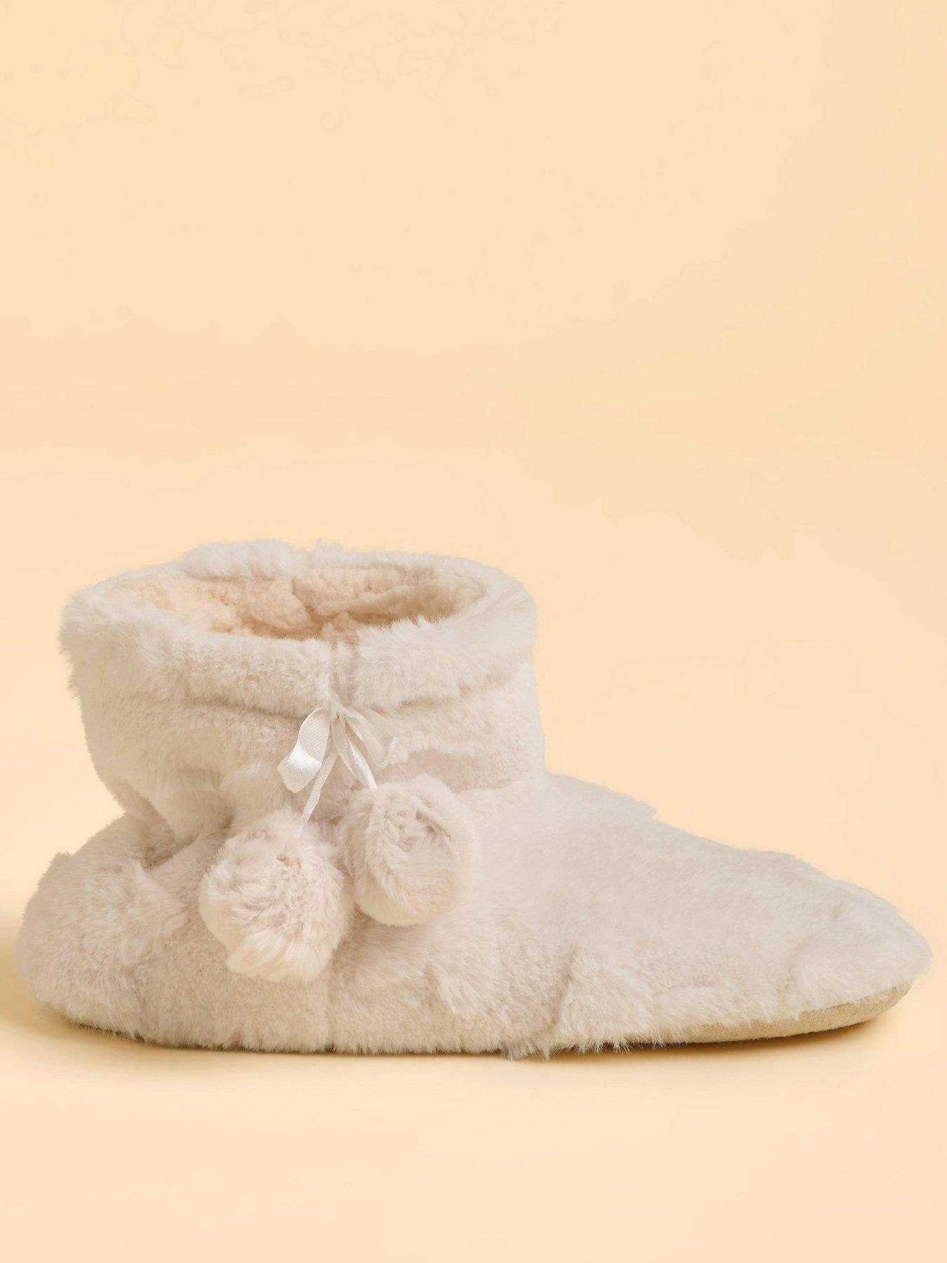 Image 1 of 4 of Brakeburn Cedar Strolls Slipper - Beige