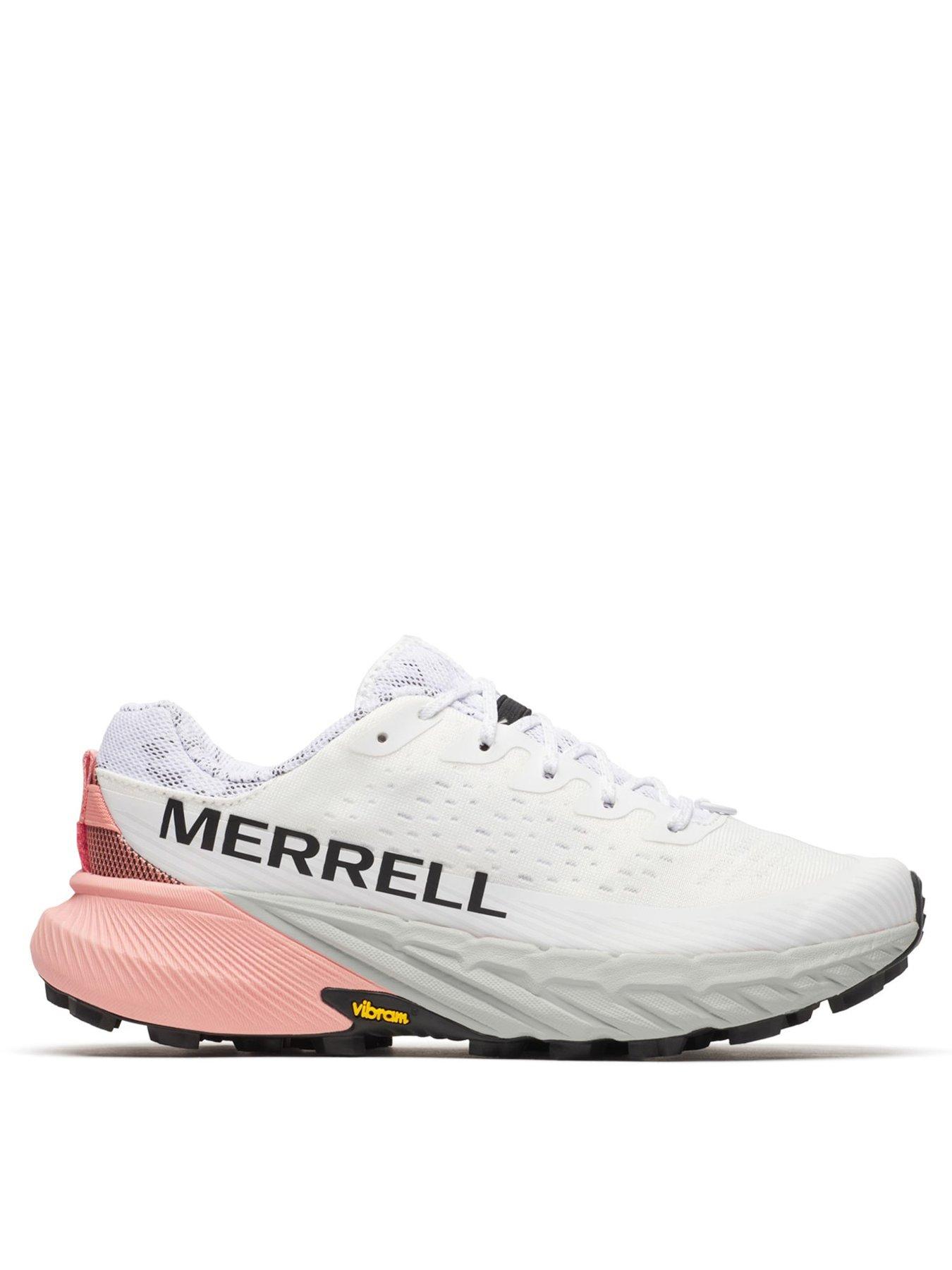 undefined Womens Agility Peak 5 Walking Shoes - White