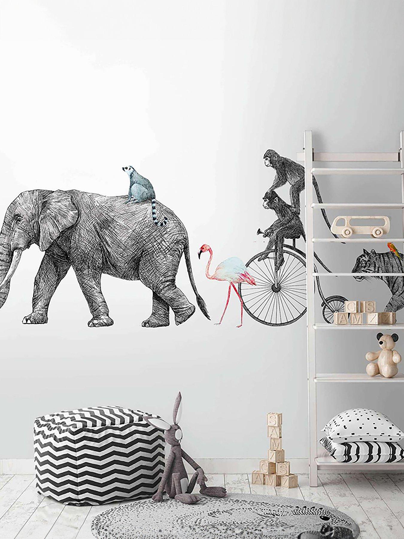 undefined Animal Queue Digital Mural 350cm X 255cm